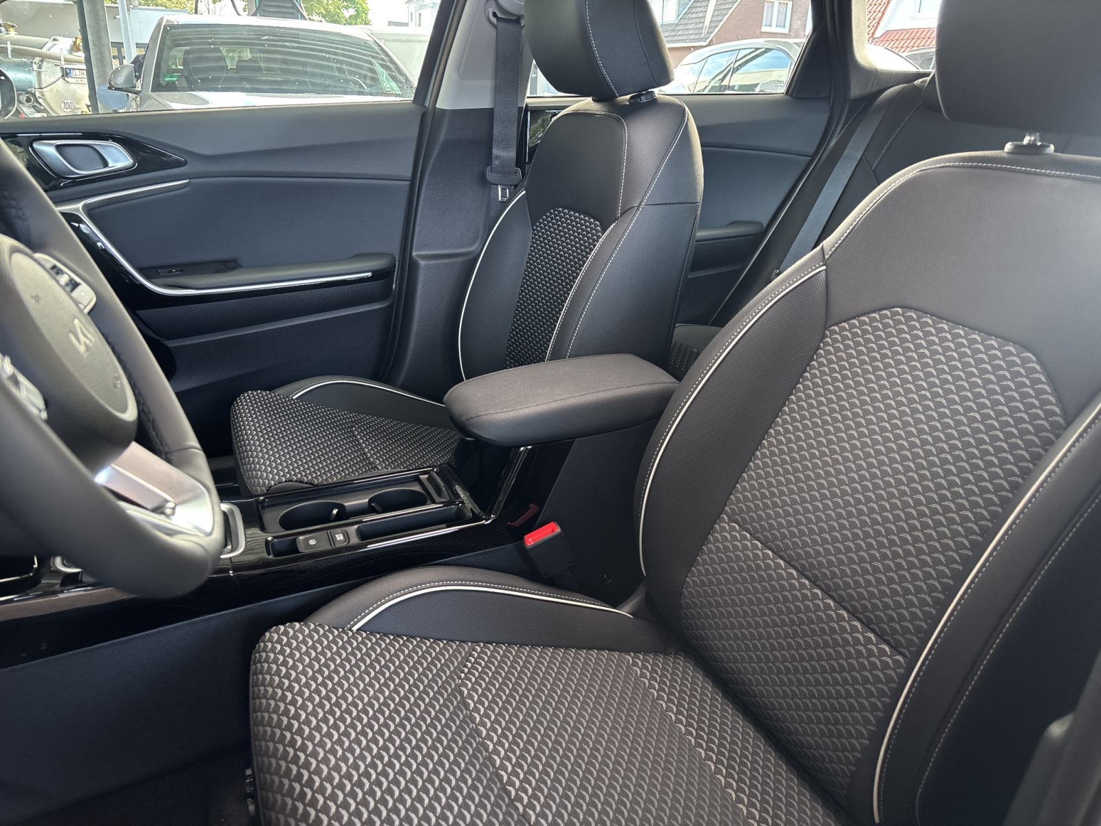 KIA Ceed Sportswagon Spirit — Miniatur 11