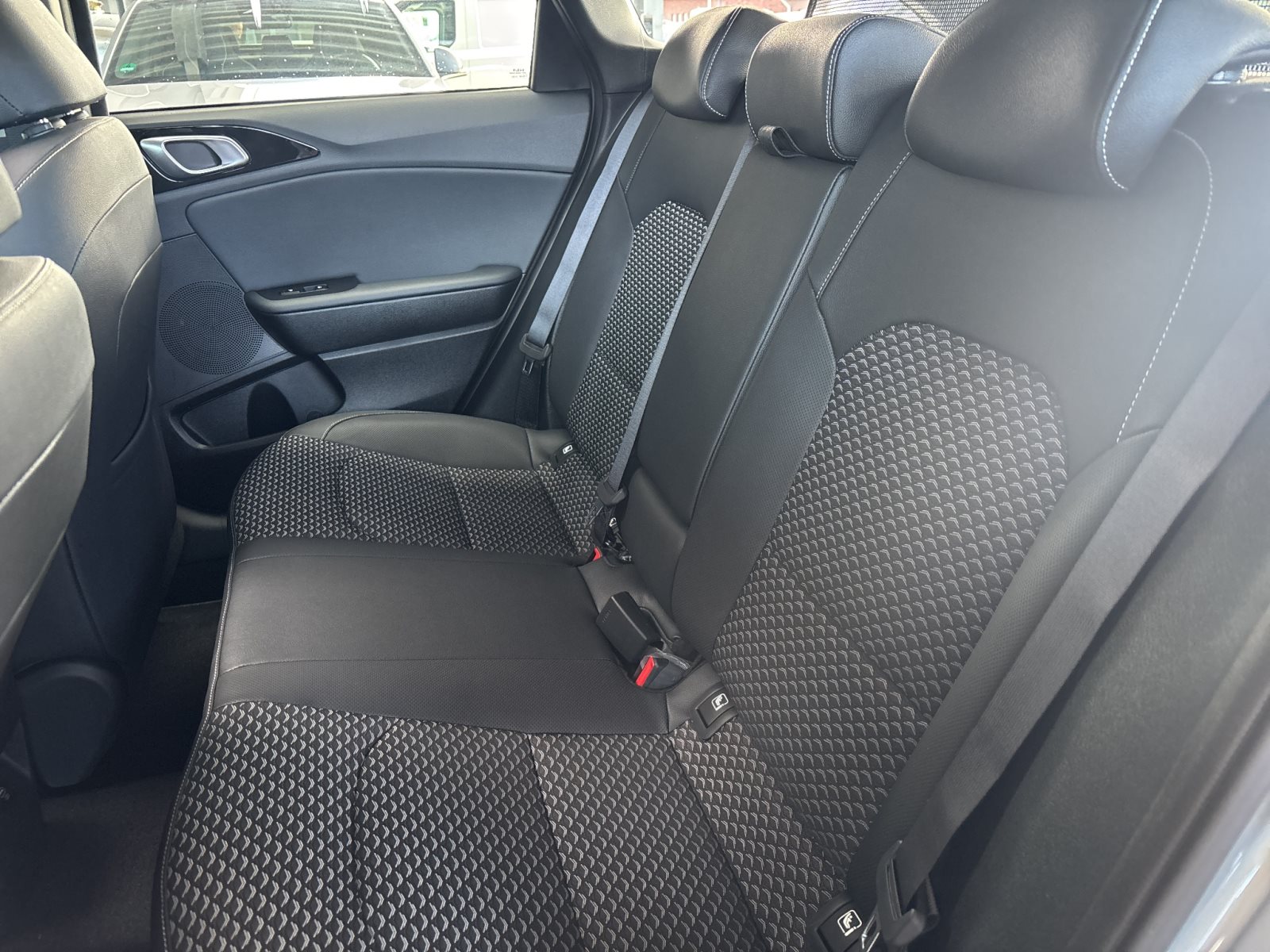 KIA Ceed Sportswagon Spirit — Miniatur 12