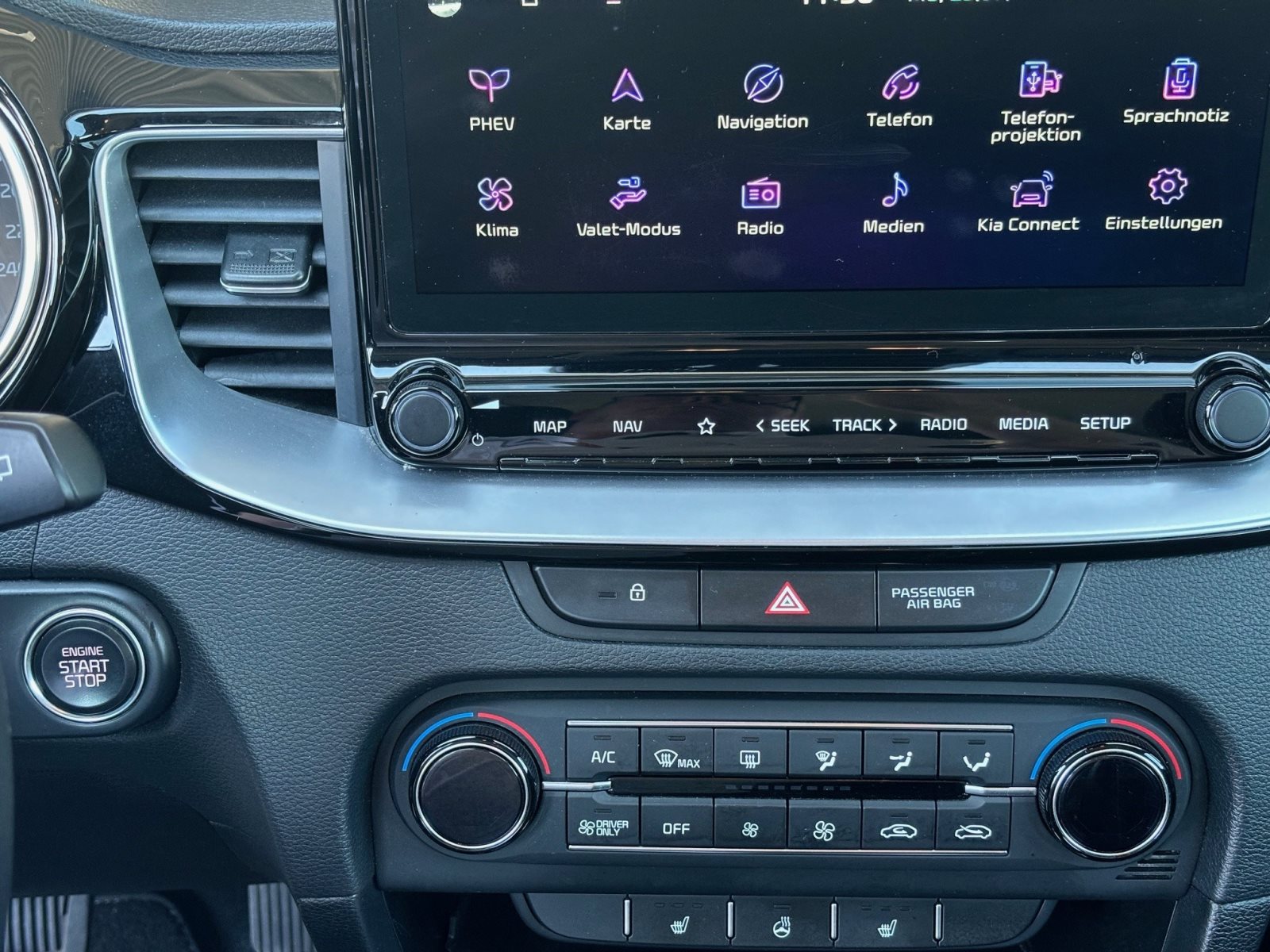 KIA Ceed Sportswagon Plug-in Hybrid Spirit + LED — Miniatur 9