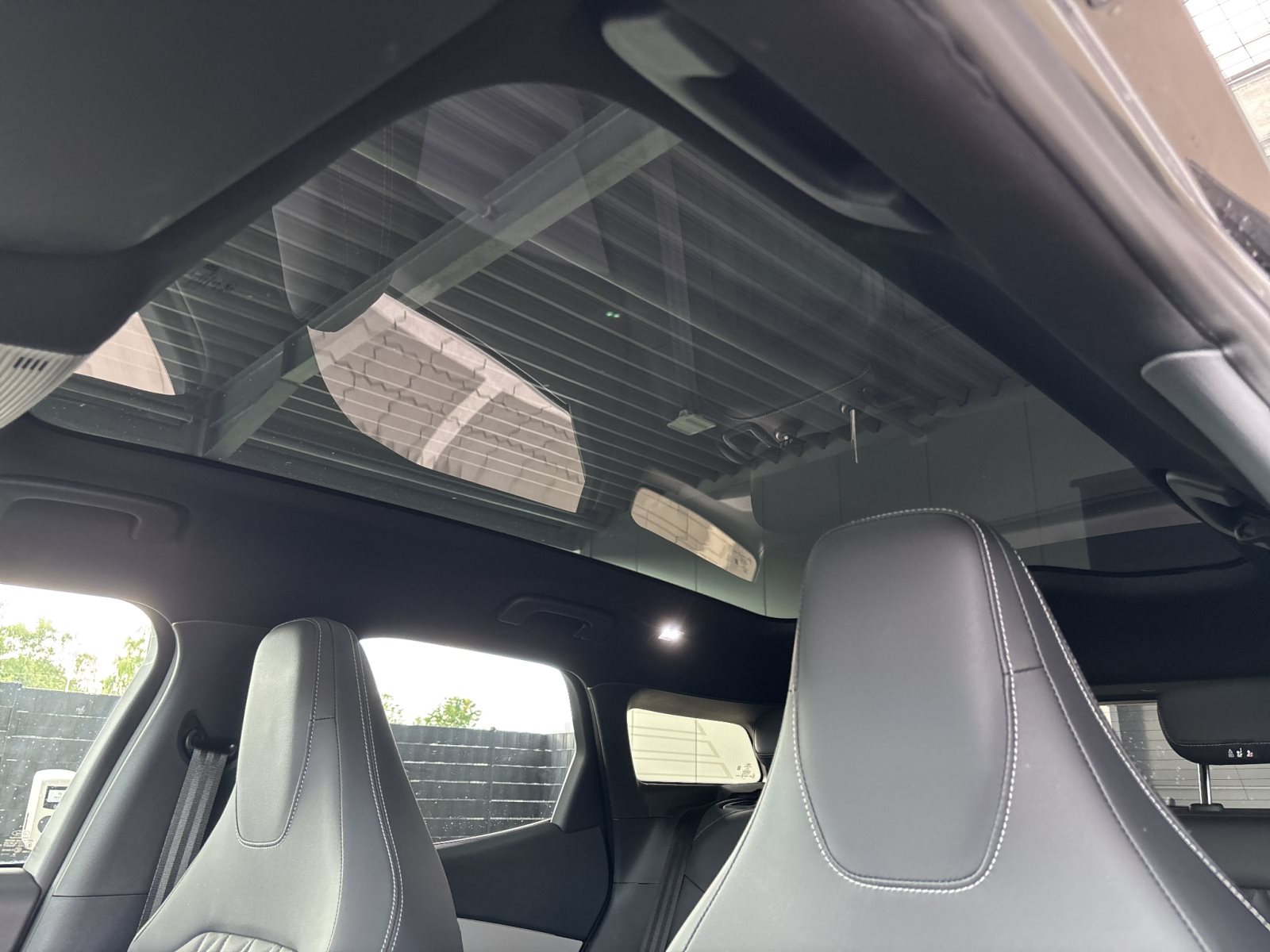 Ford Explorer EV 77kWh RWD Premium *AHK* — Miniatur 19