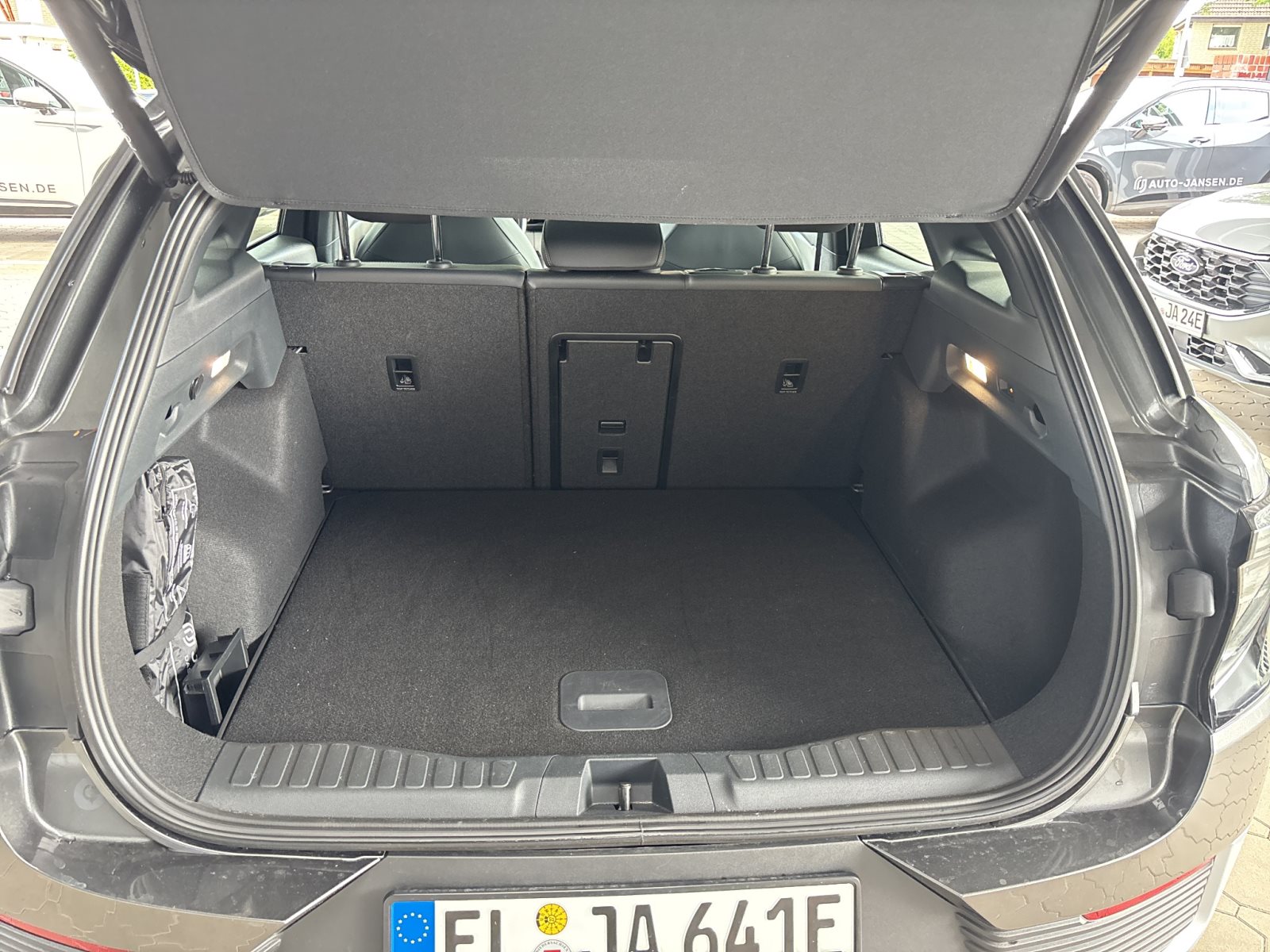 Ford Explorer EV 77kWh RWD Premium *AHK* — Miniatur 20