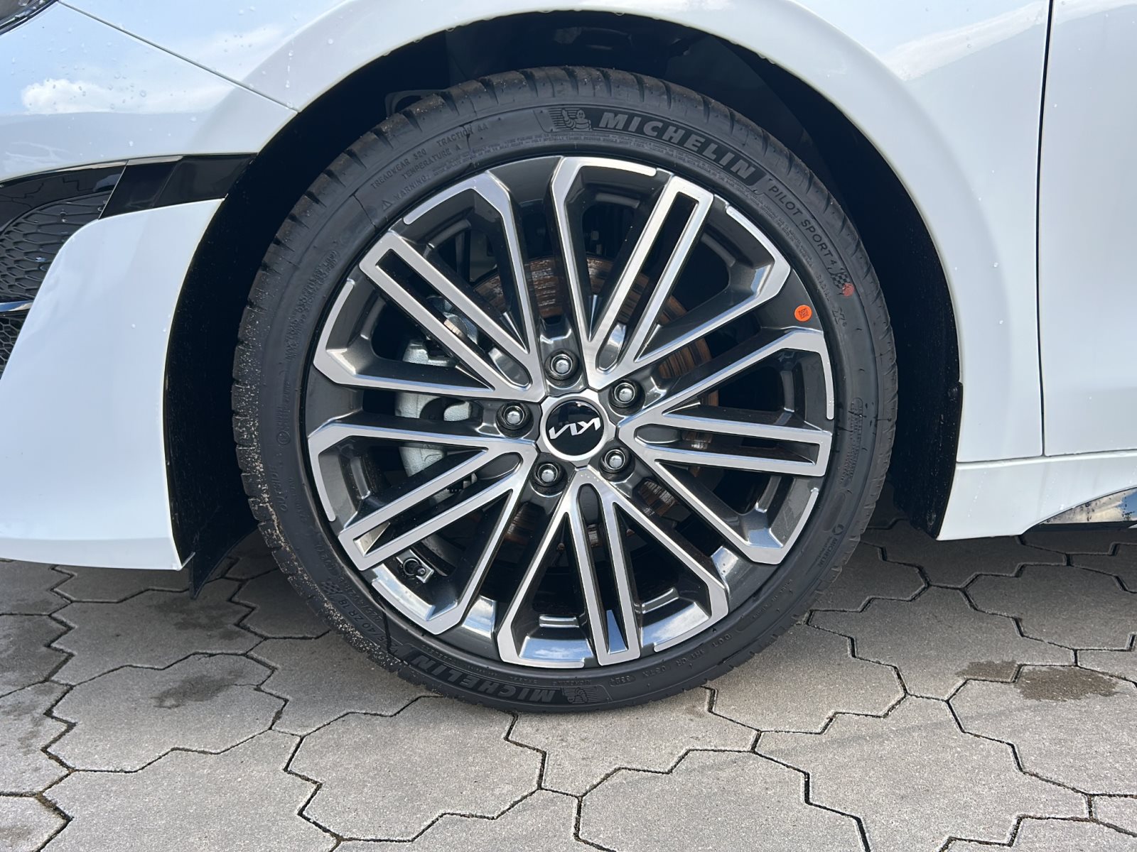 KIA ProCeed 1.5 T-i DCT7 GTL *Vollausstattung* — Miniatur 10