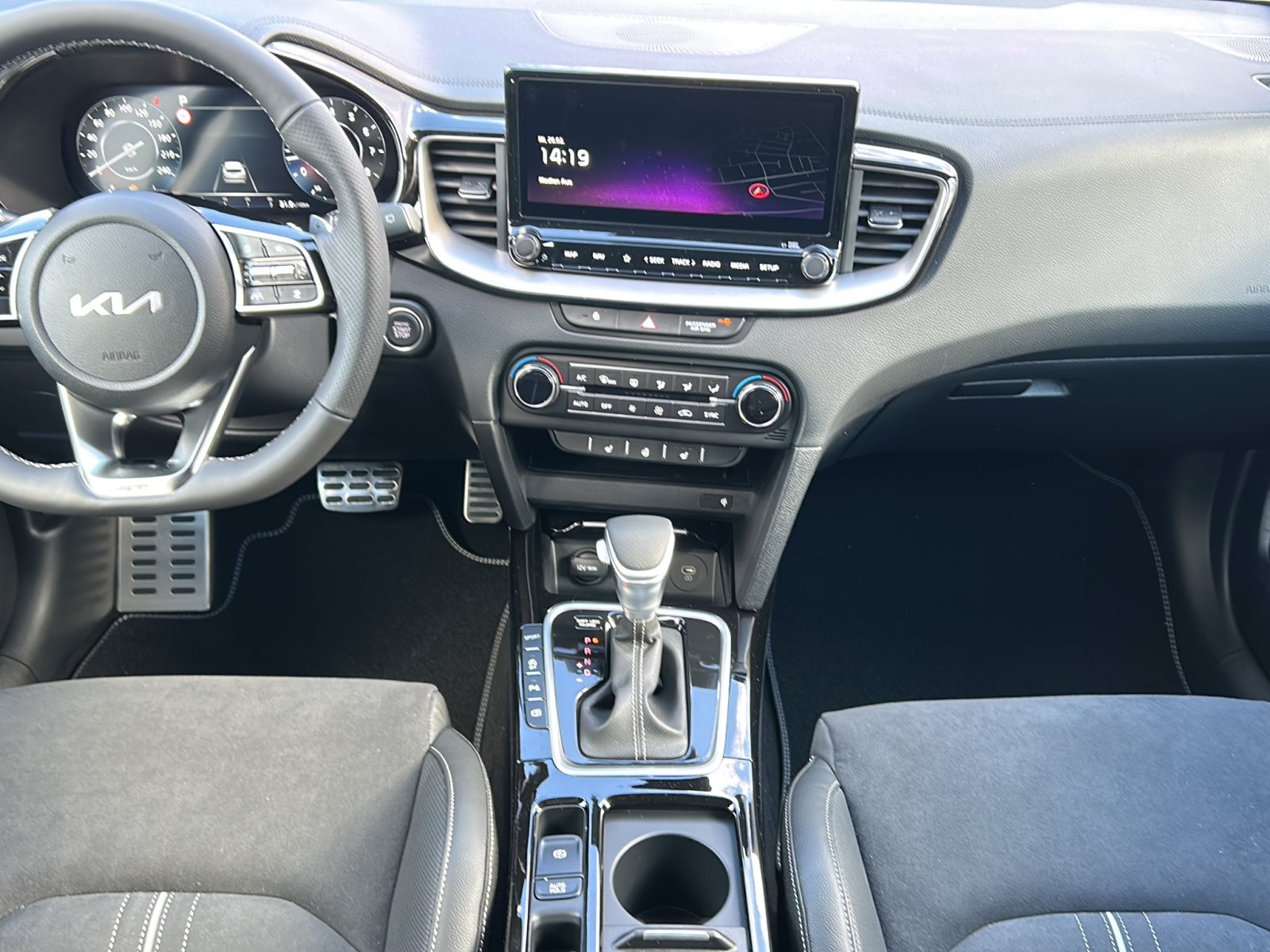 KIA ProCeed 1.5 T-i DCT7 GTL *Vollausstattung* — Miniatur 14
