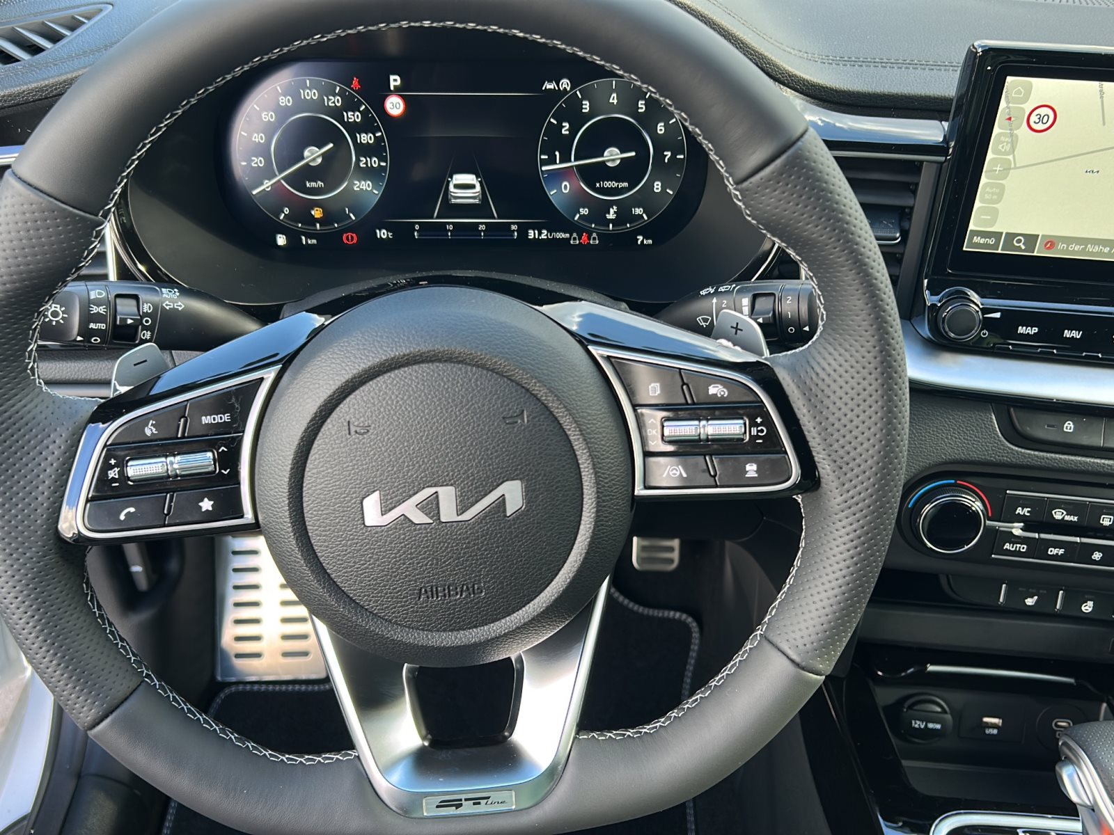 KIA ProCeed 1.5 T-i DCT7 GTL *Vollausstattung* — Miniatur 19