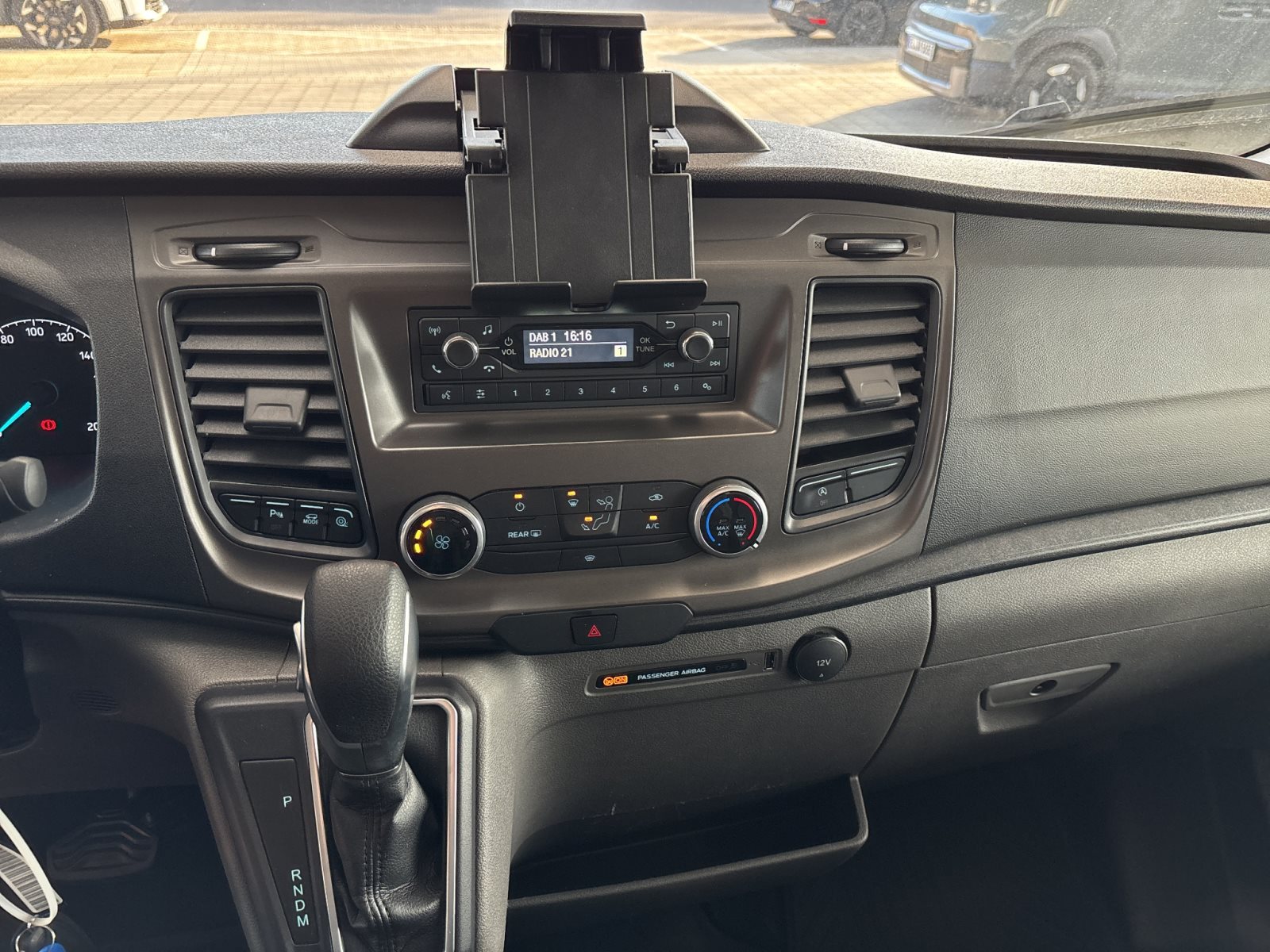 Ford Transit Kasten 350 L3H2 Trend *Automatik* — Miniatur 12