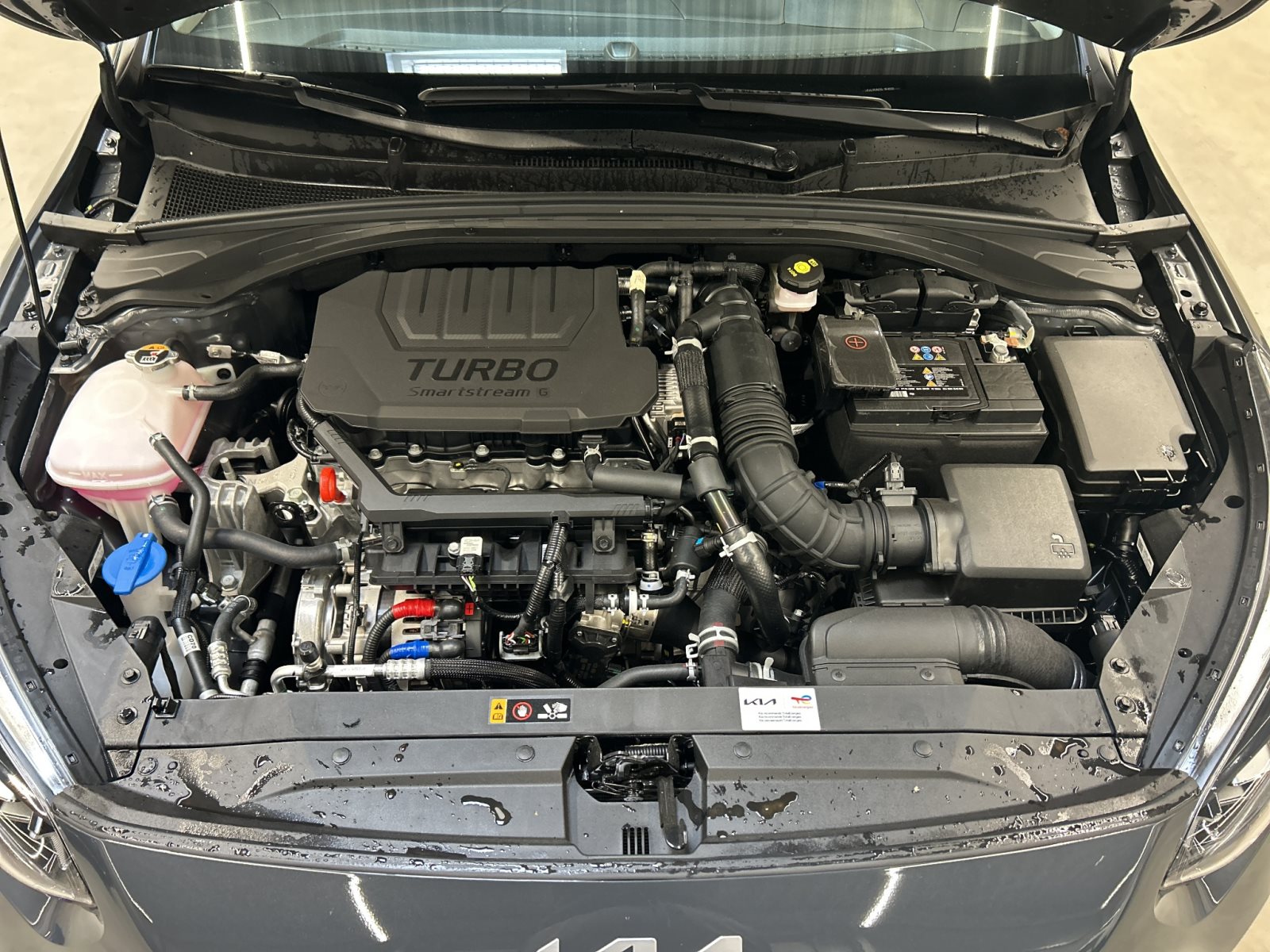 KIA Ceed 1.5T 48V DCT 140 Ultimate — Miniatur 16