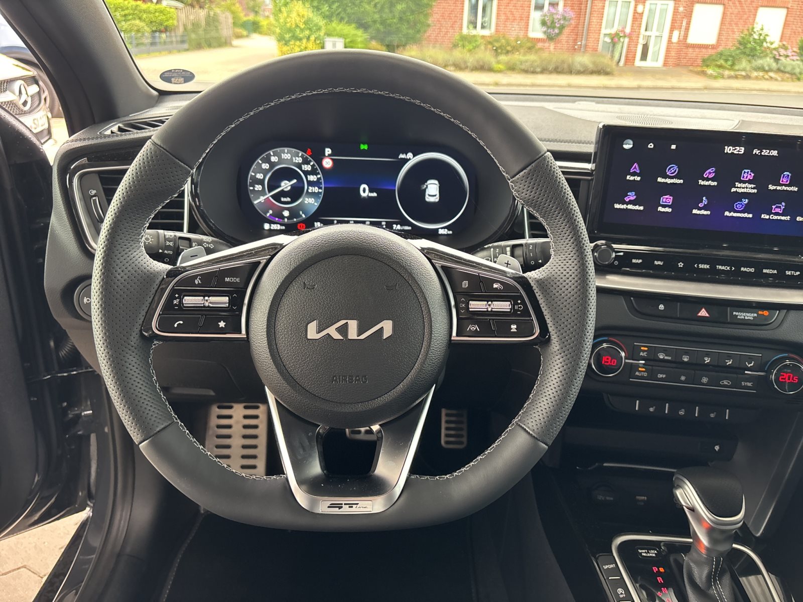 KIA XCeed 1.6T 180 DCT GT-Line *Ganzjahresreifen* — Miniatur 19
