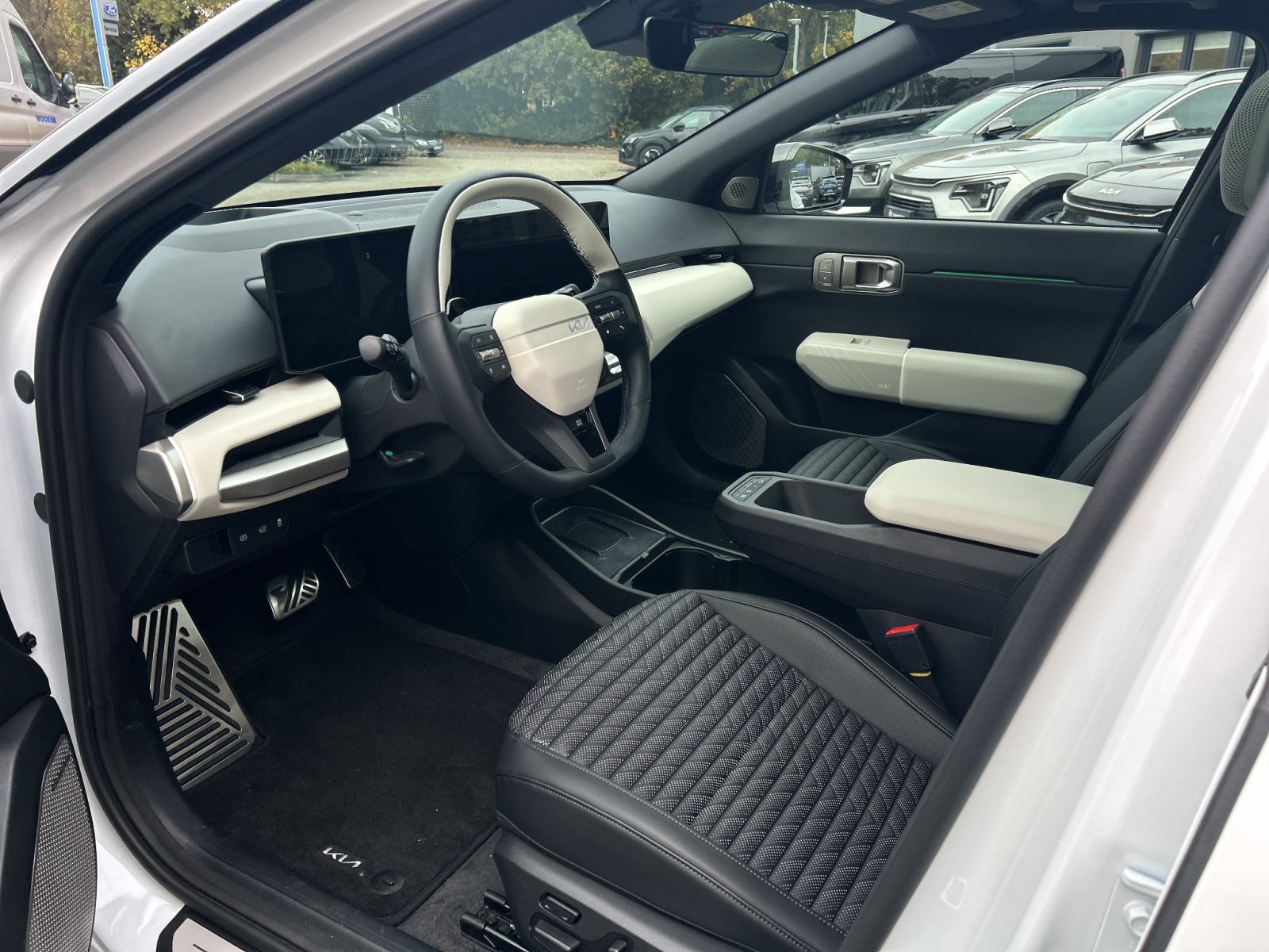 KIA EV4 150 kW GT-Line — Miniatur 18