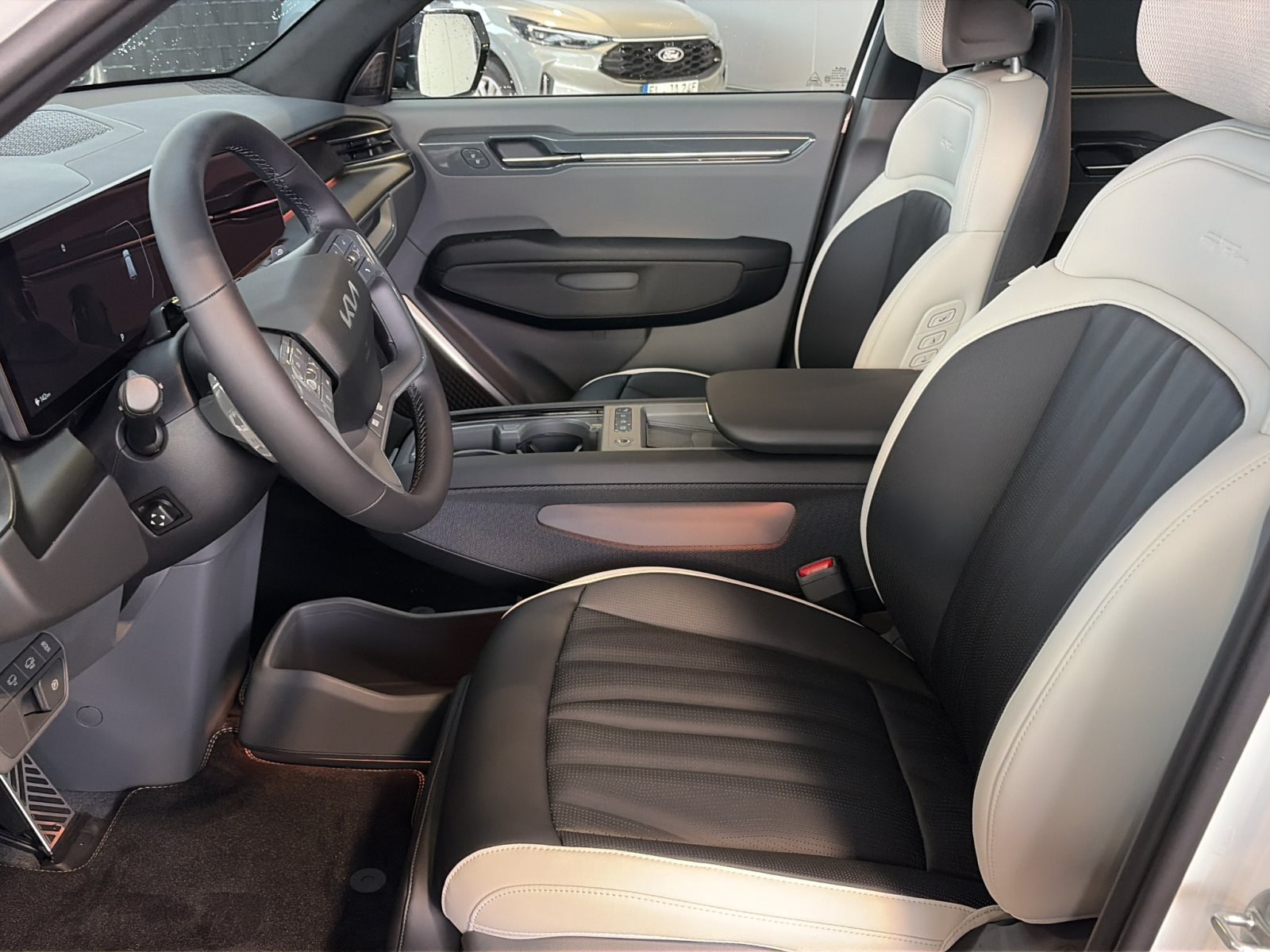 KIA EV9 99,8 kWh AWD GT-Line — Miniatur 10