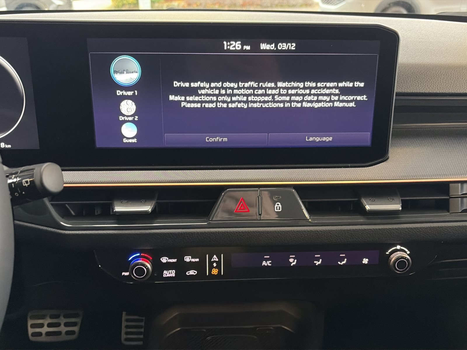 KIA Stonic 1.0T 115 48V DCT GT-Line — Miniatur 14
