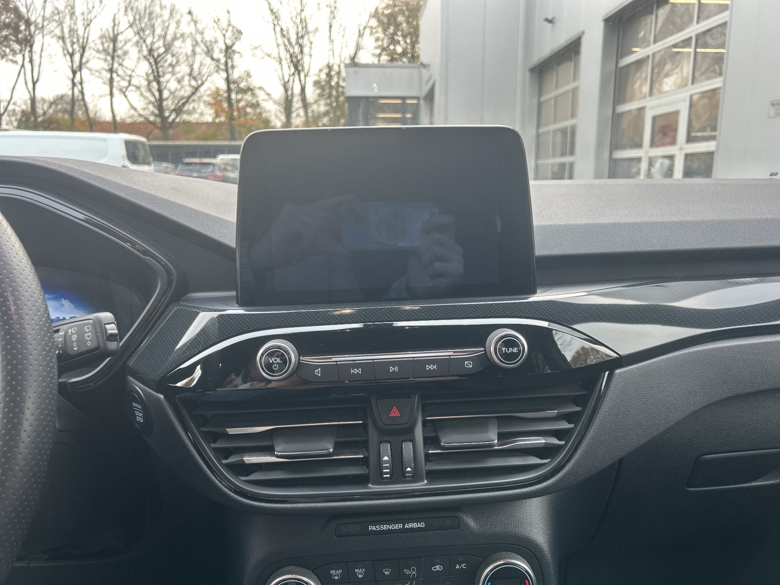 Ford Kuga ST-Line — Miniatur 14
