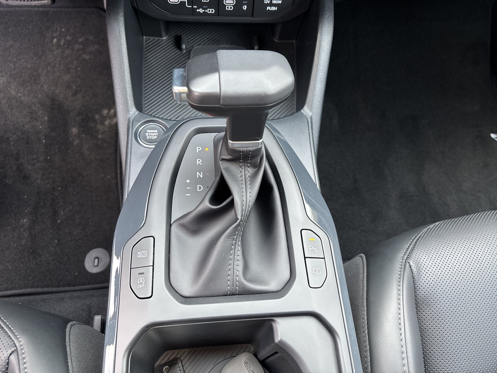 KIA K4 1.6 T-GDI 110 kW DCT7 Spirit — Miniatur 40
