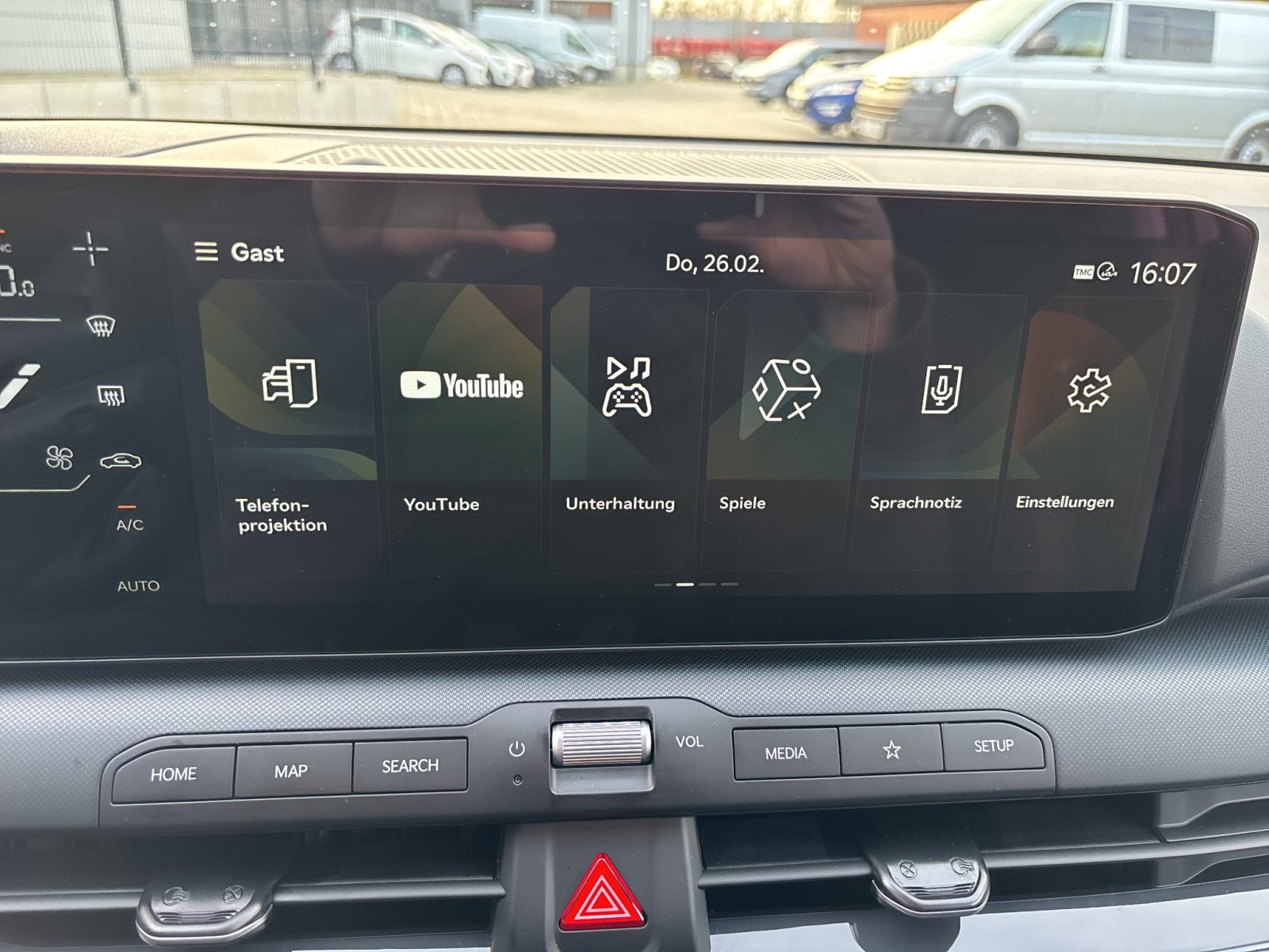 KIA K4 1.6 T-GDI 110 kW DCT7 Spirit — Miniatur 51