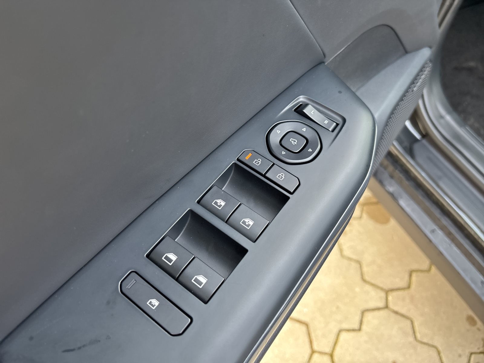 KIA K4 1.6 T-GDI 110 kW DCT7 Spirit — Miniatur 56