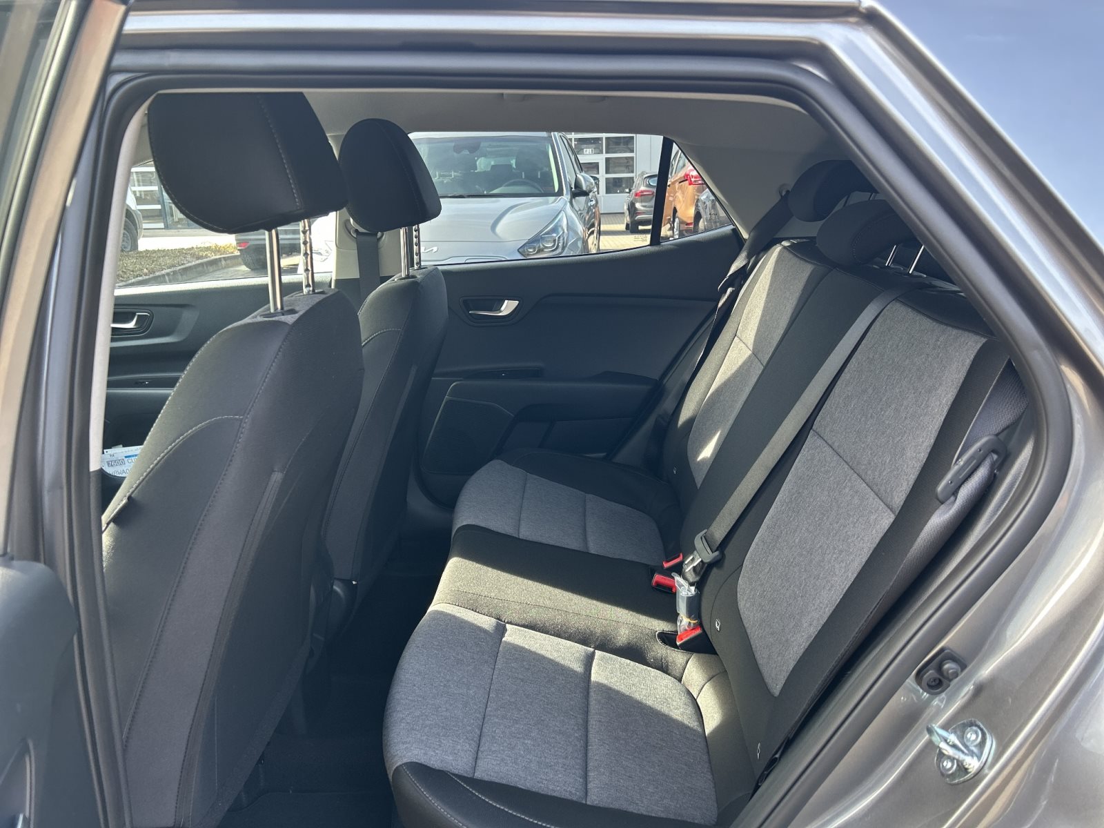 KIA Stonic Vision — Miniatur 11