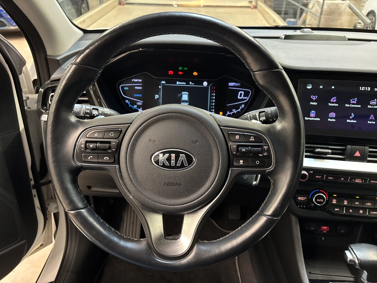 KIA Niro 1.6 Plug-in Hybrid Vision — Miniatur 18