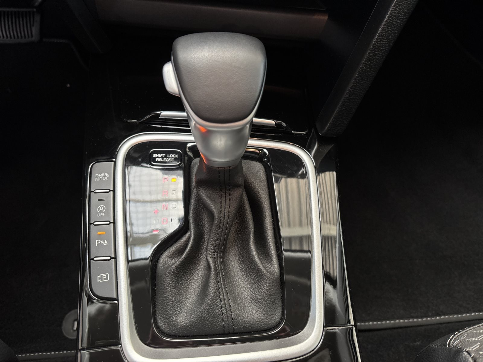 KIA XCeed 1.6 CRDi 48V DCT Vision *inkl. Winterräder* — Miniatur 18
