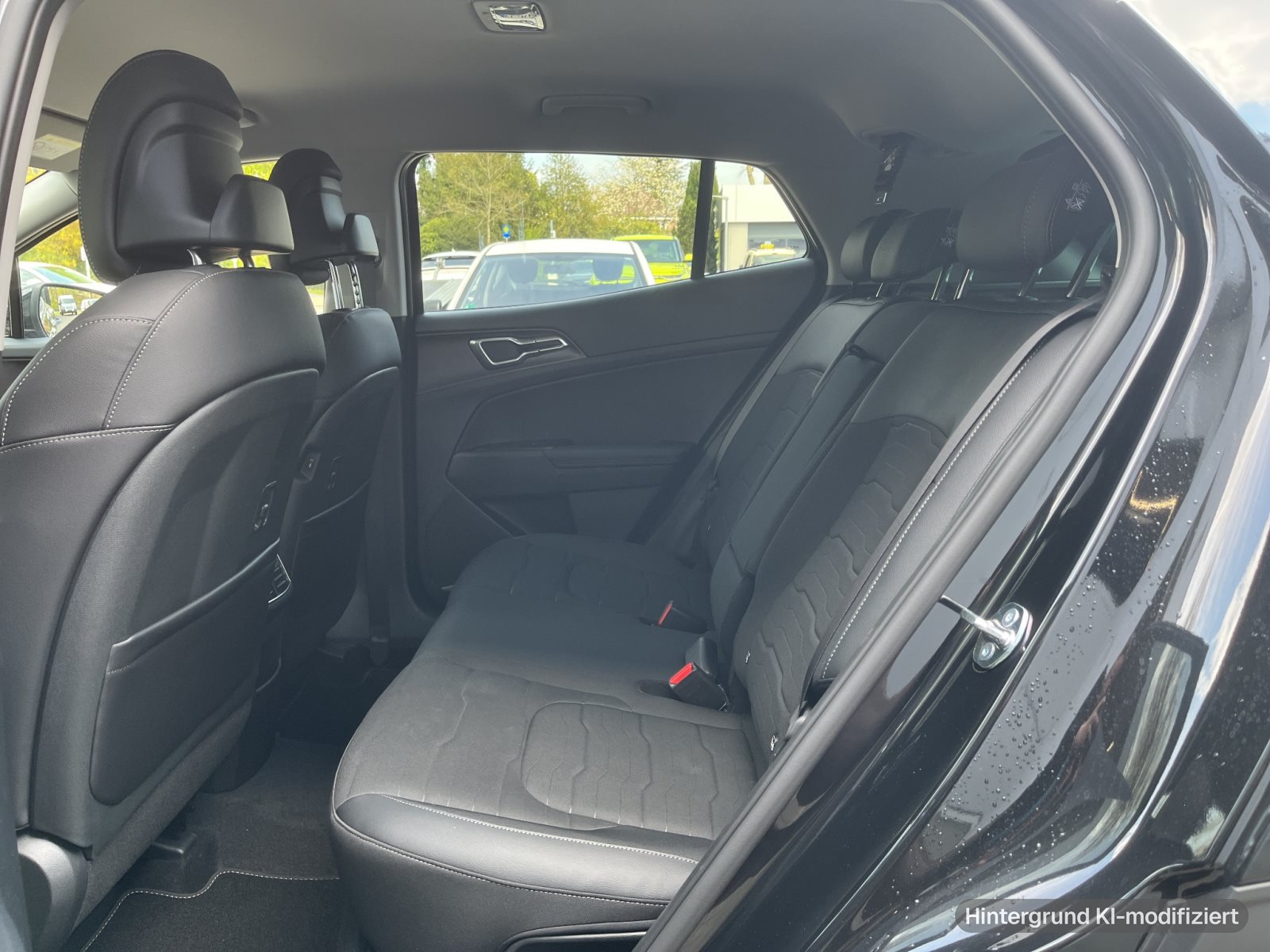 KIA Sportage 1.6D 48V 2WD DCT Vision + detachable tow bar — thumbnail 11