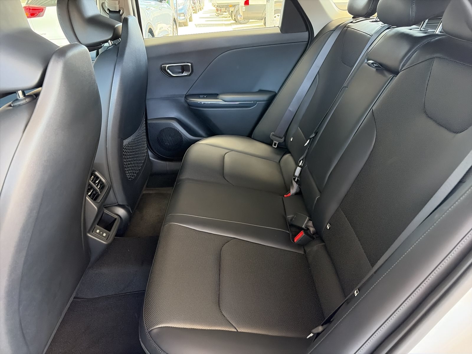 KIA K4 1.6T 150 DCT Vision Sportswagon — Miniatur 11