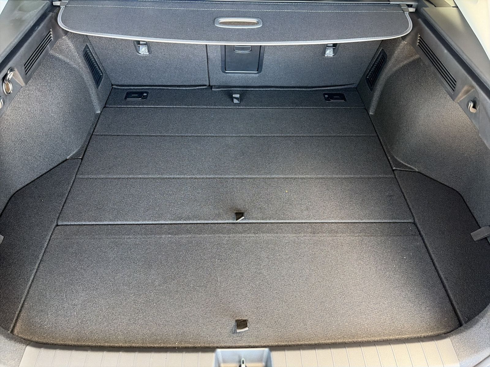 KIA K4 1.6T 150 DCT Vision Sportswagon — Miniatur 16