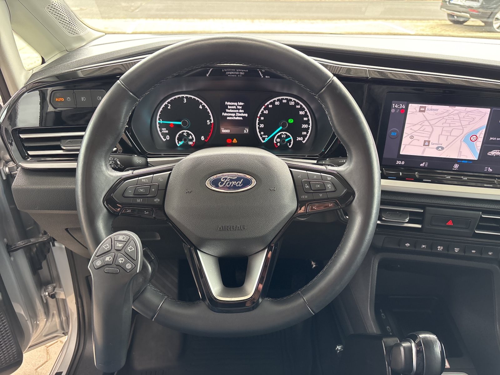 Ford Grand Tourneo Connect Titanium mit Smart-Lifter und Reha-Ausstattung — Miniatur 18
