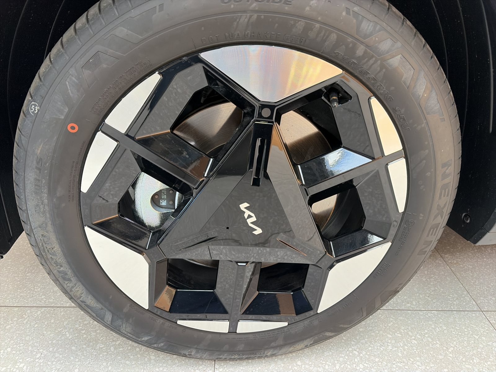 KIA Seltos 1.6T 180 DCT Spirit — Miniatur 9