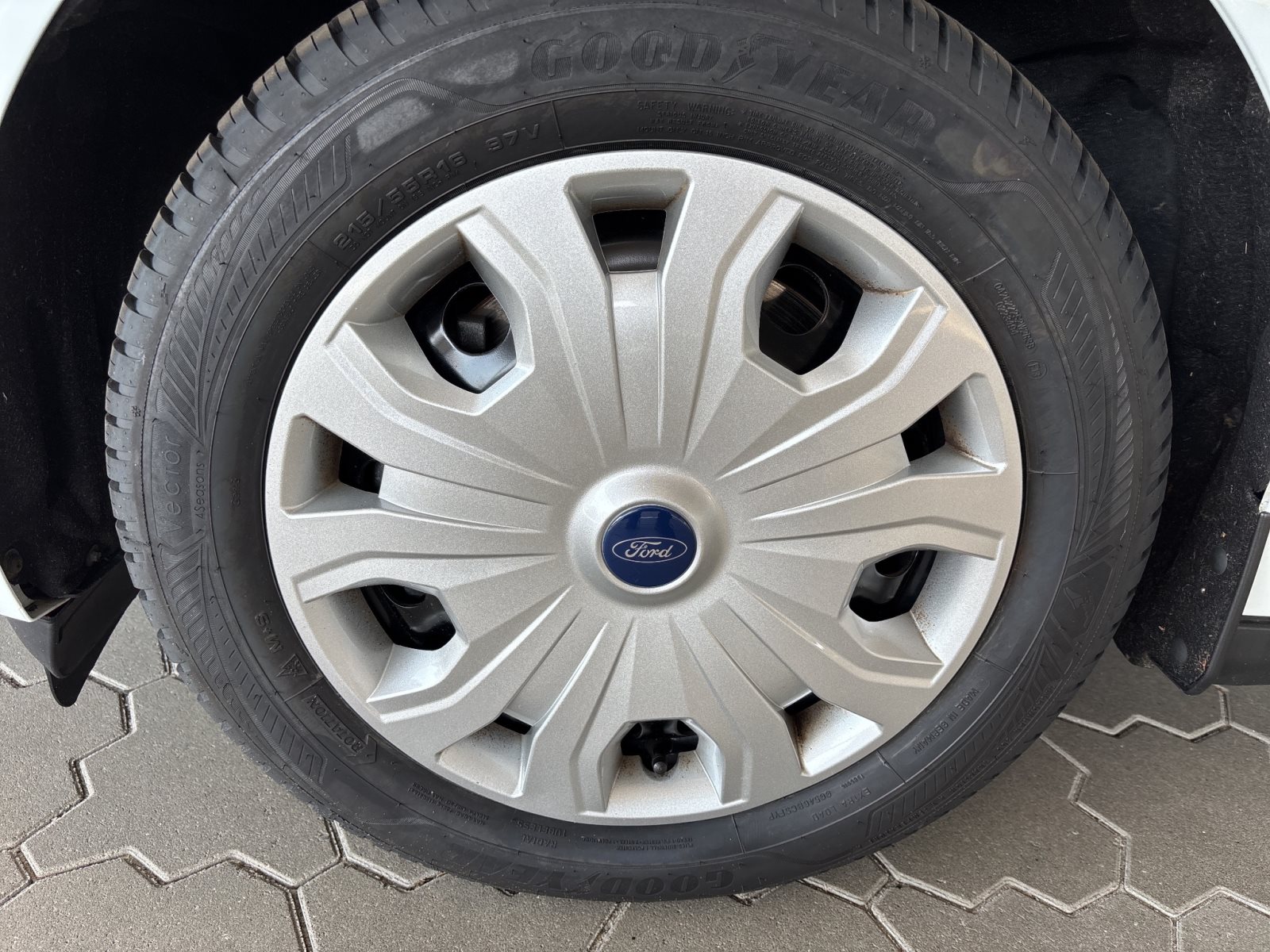 Ford Transit Connect 1.5 EcoBlue Kasten lang Trend — Miniatur 10