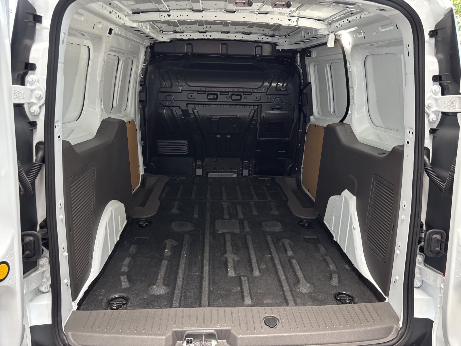 Ford Transit Connect 1.5 EcoBlue Kasten lang Trend — Miniatur 18