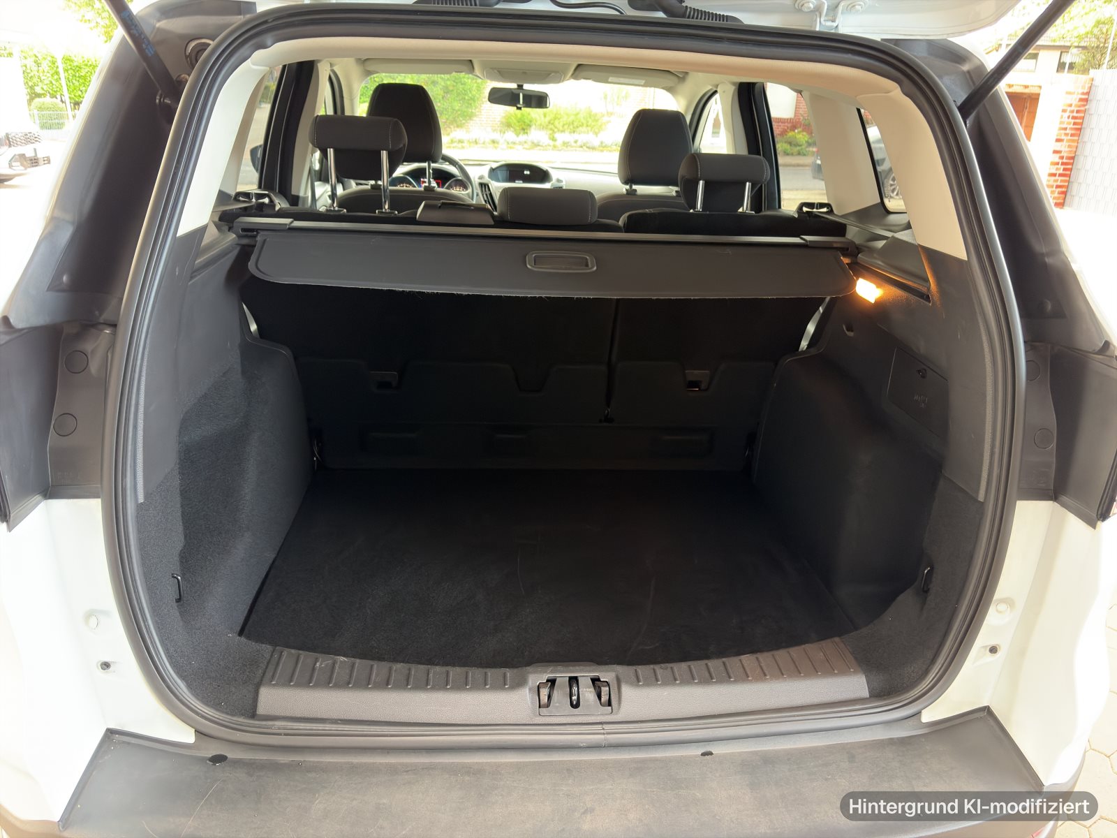 Ford Kuga Trend 1.5 EcoBoost *tow bar*GZJR* — thumbnail 20