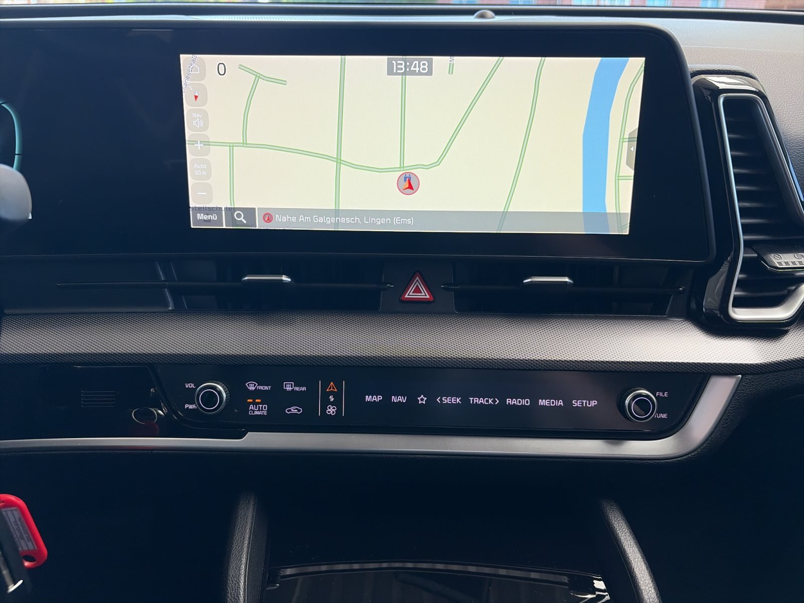 KIA Sportage 1.6T 4WD Plug-in Hybrid — Miniatur 15