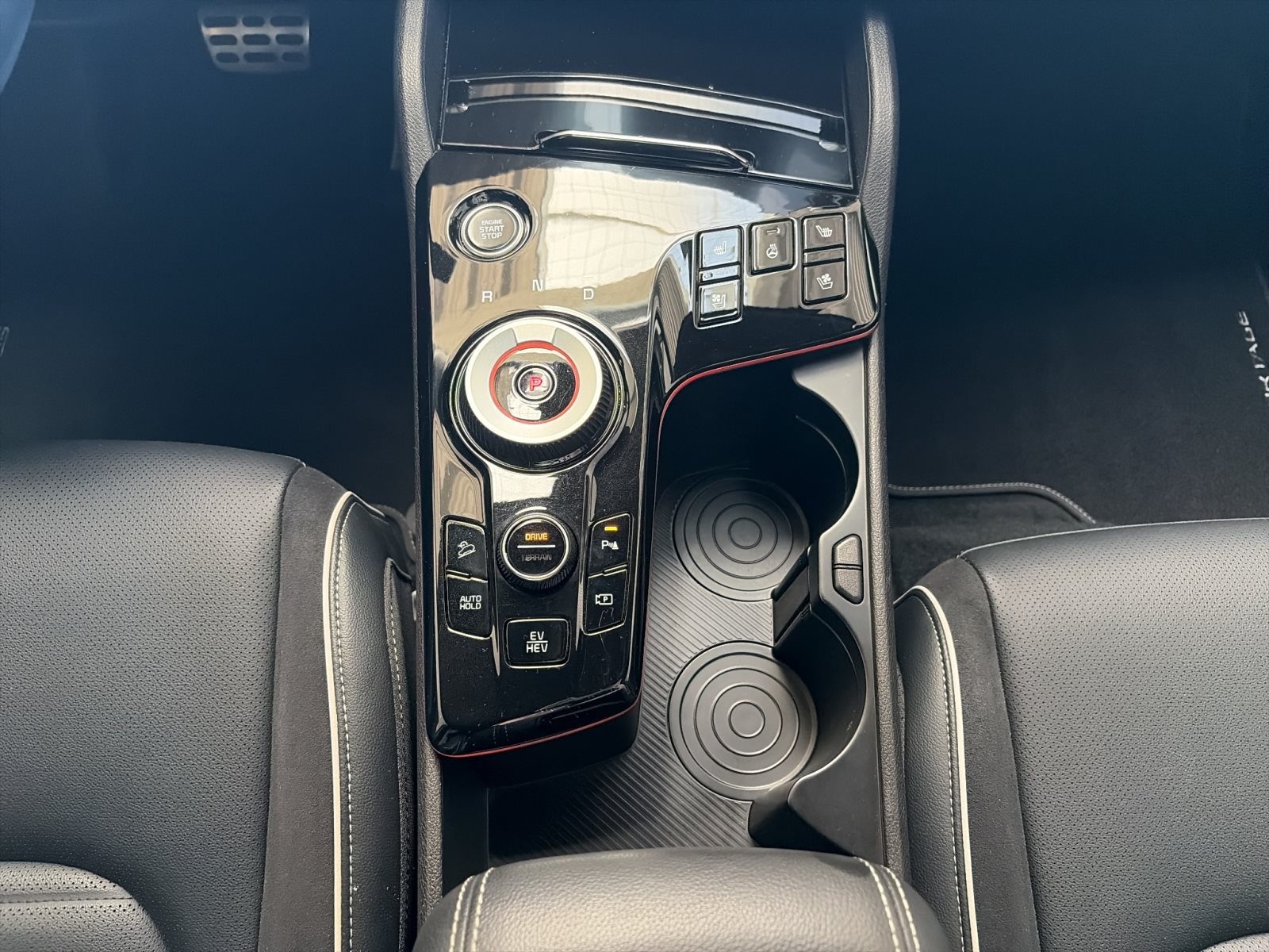 KIA Sportage 1.6T PHEV GT-Line — Miniatur 16