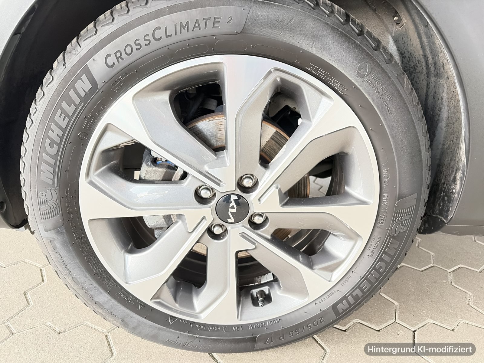 KIA Stonic 1.0 T Spirit *Sat-Nav*RFK*tow bar* — thumbnail 10