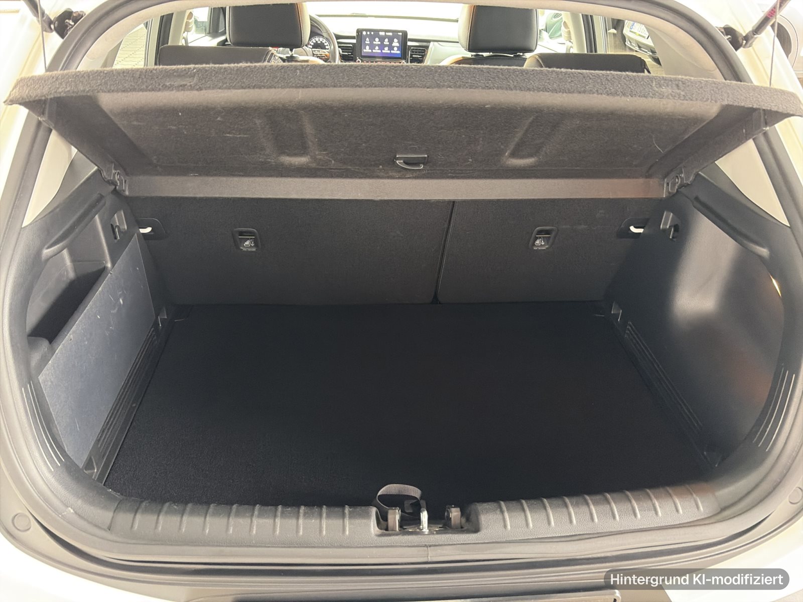 KIA Stonic 1.0 T Spirit *Sat-Nav*RFK*tow bar* — thumbnail 22