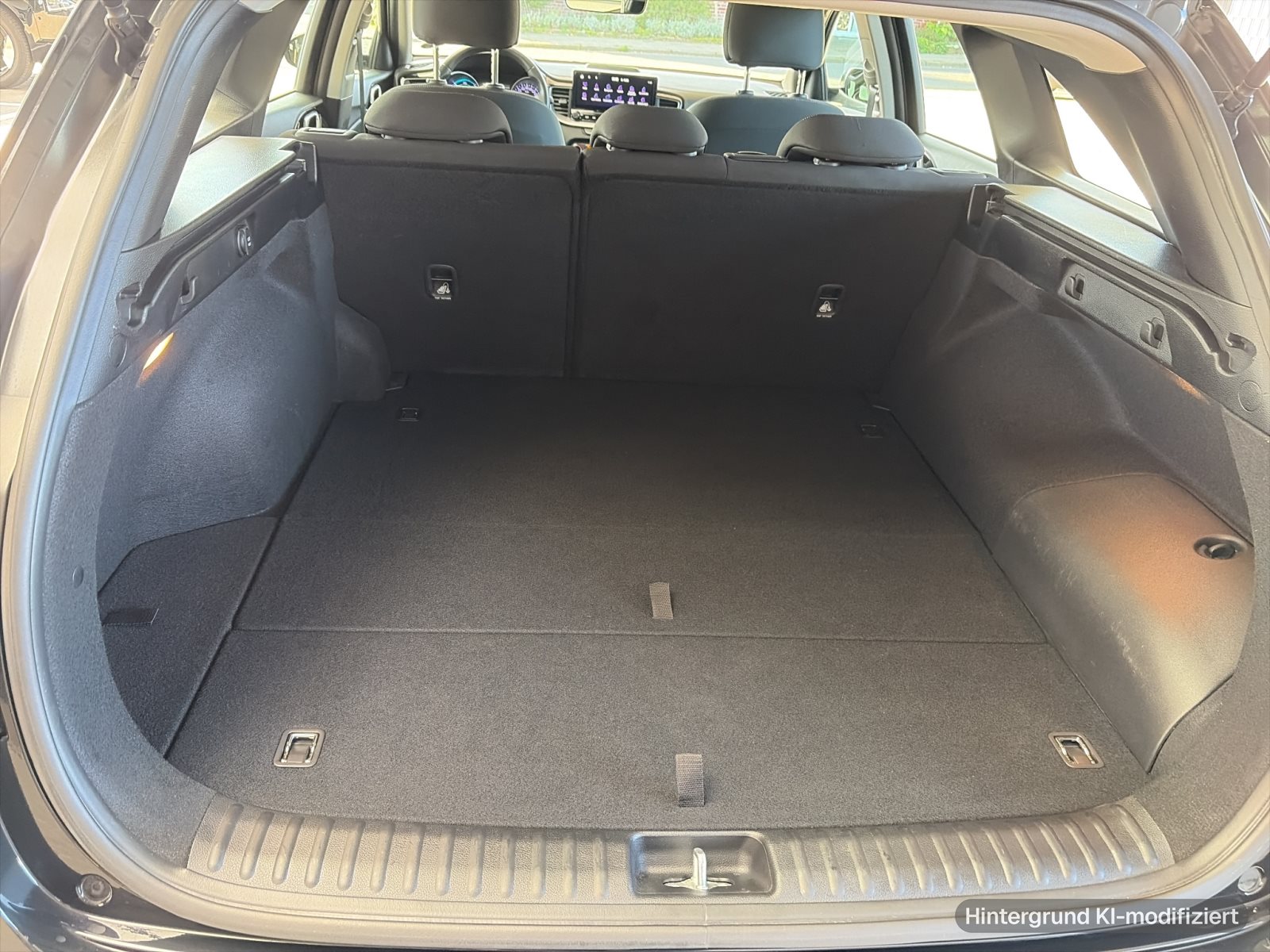 KIA Ceed Sportswagon Spirit 1.6 Plug-in Hybrid — Miniatur 22