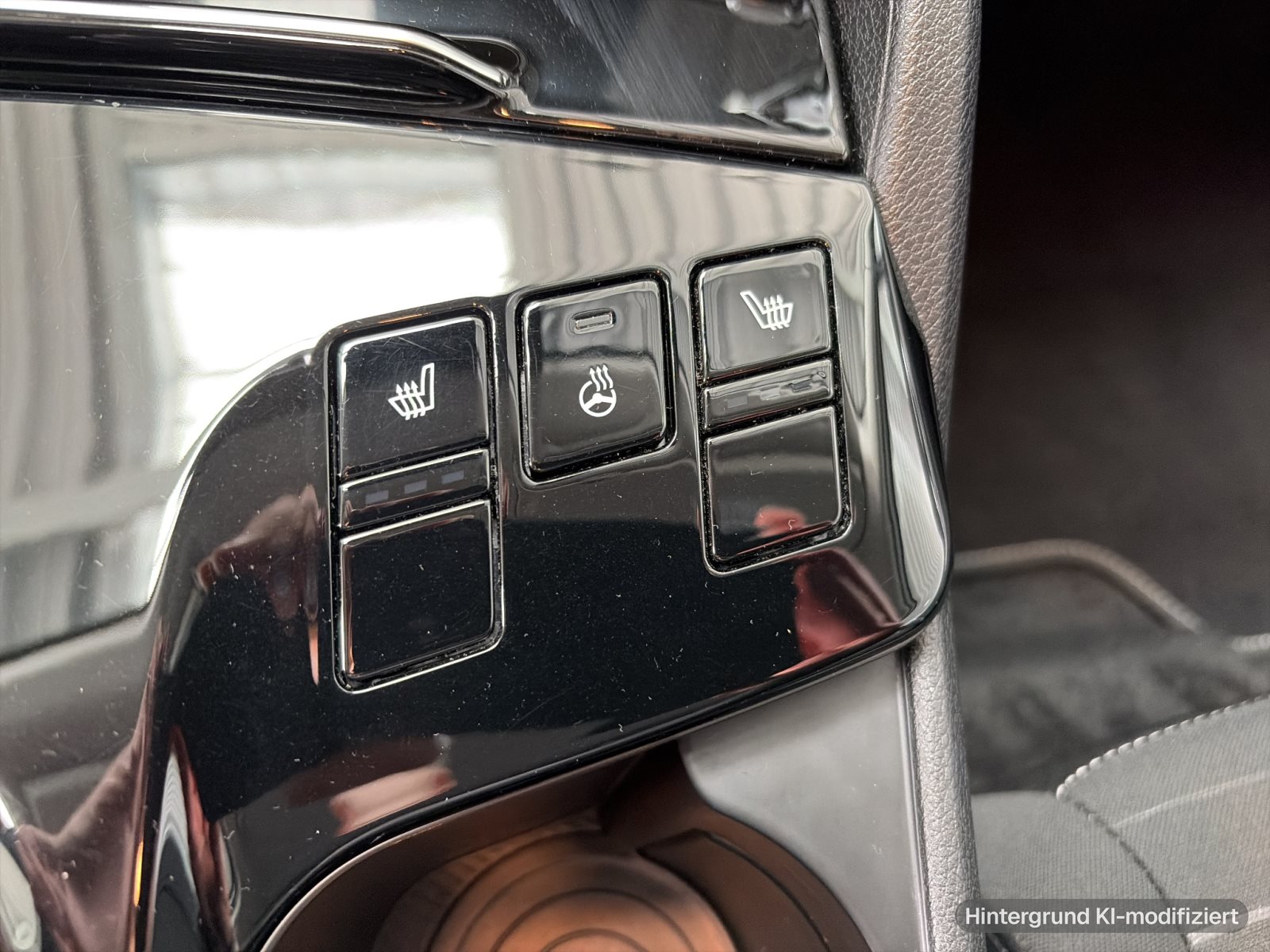 KIA Sportage 1.6 T-GDI Plug-in Hybrid 4WD — Miniatur 16