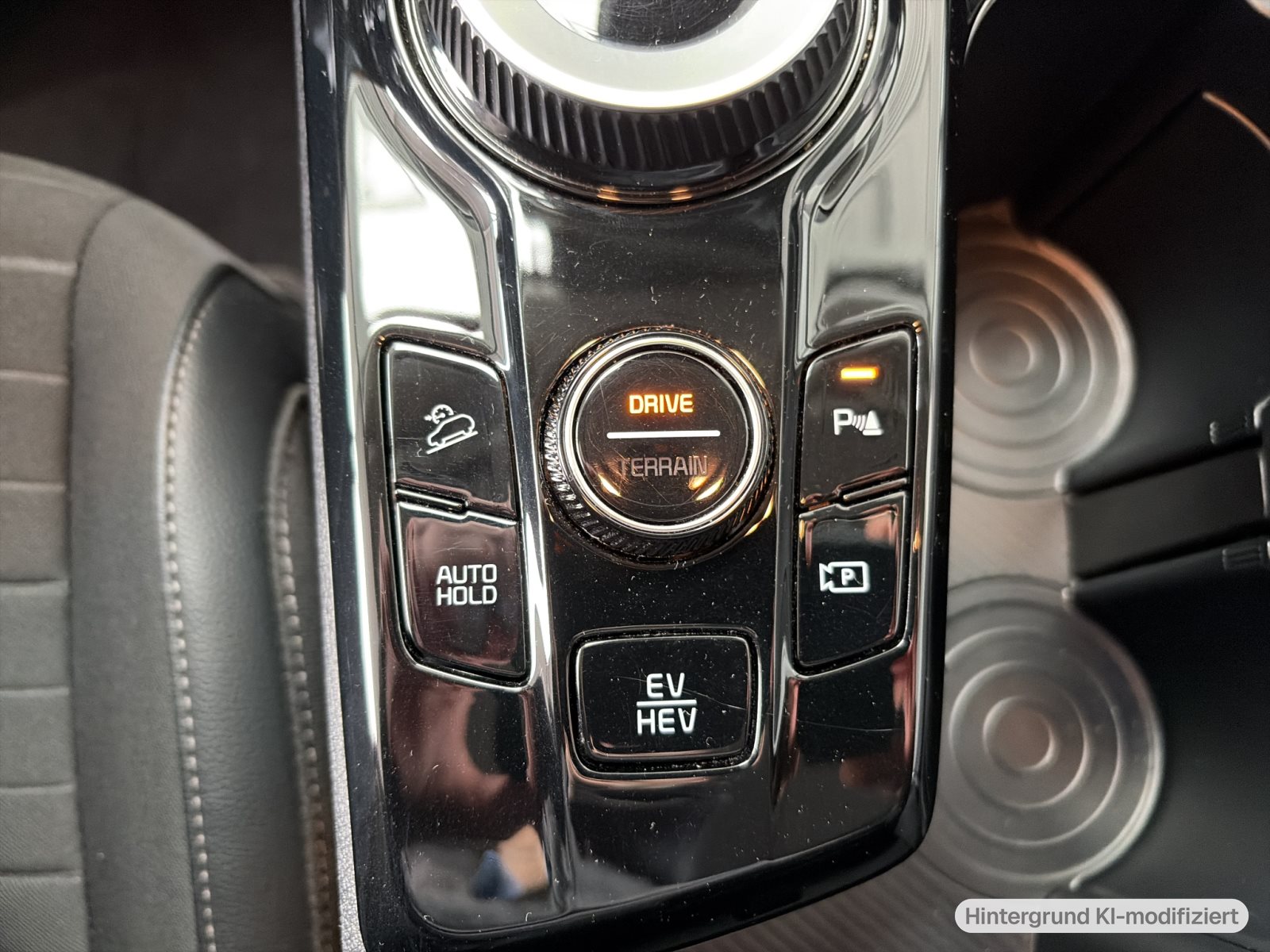 KIA Sportage 1.6 T-GDI Plug-in Hybrid 4WD — Miniatur 17