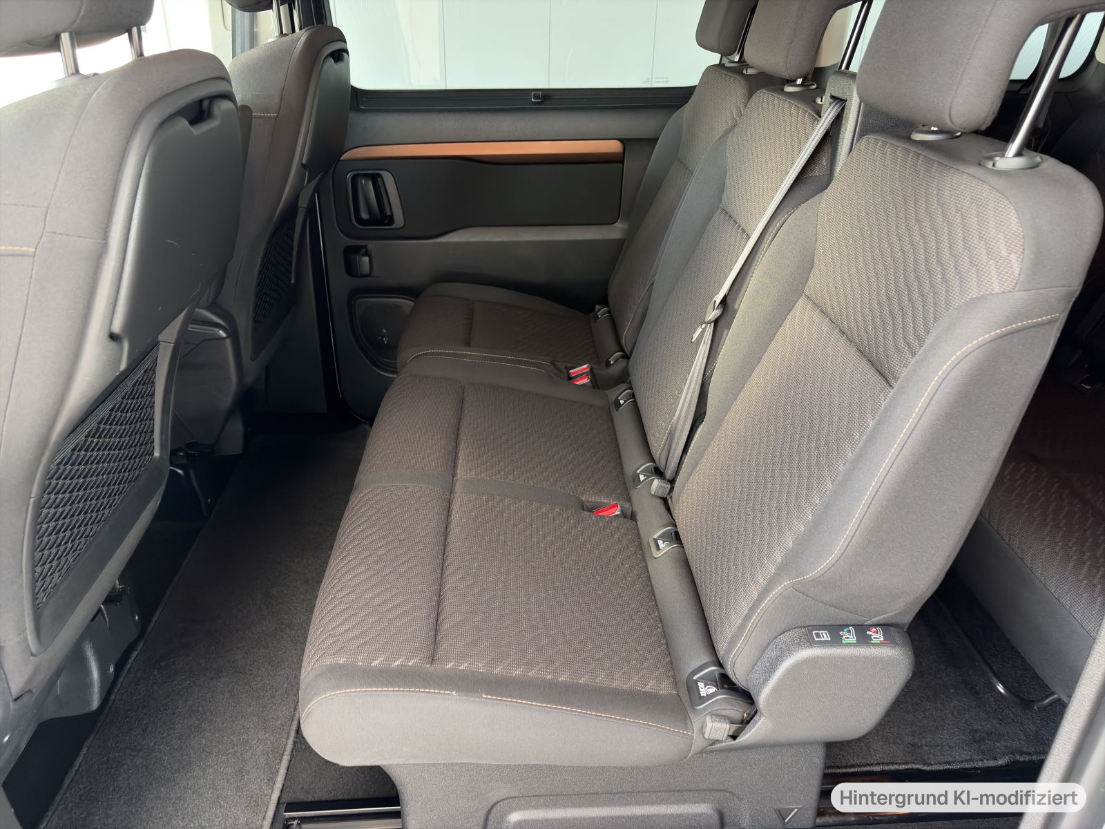 Toyota Proace Verso 2.0 D-4D L1 Team Deutschland — thumbnail 12