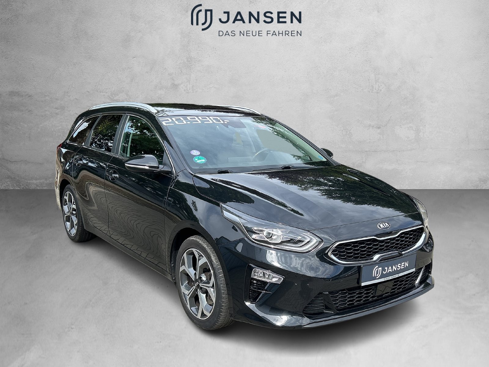 KIA Ceed Sportswagon Platinum Edition + Automatik + Sitzheizung + Rückfahrkamera+ Heizbares Lenkrad — Miniatur 7