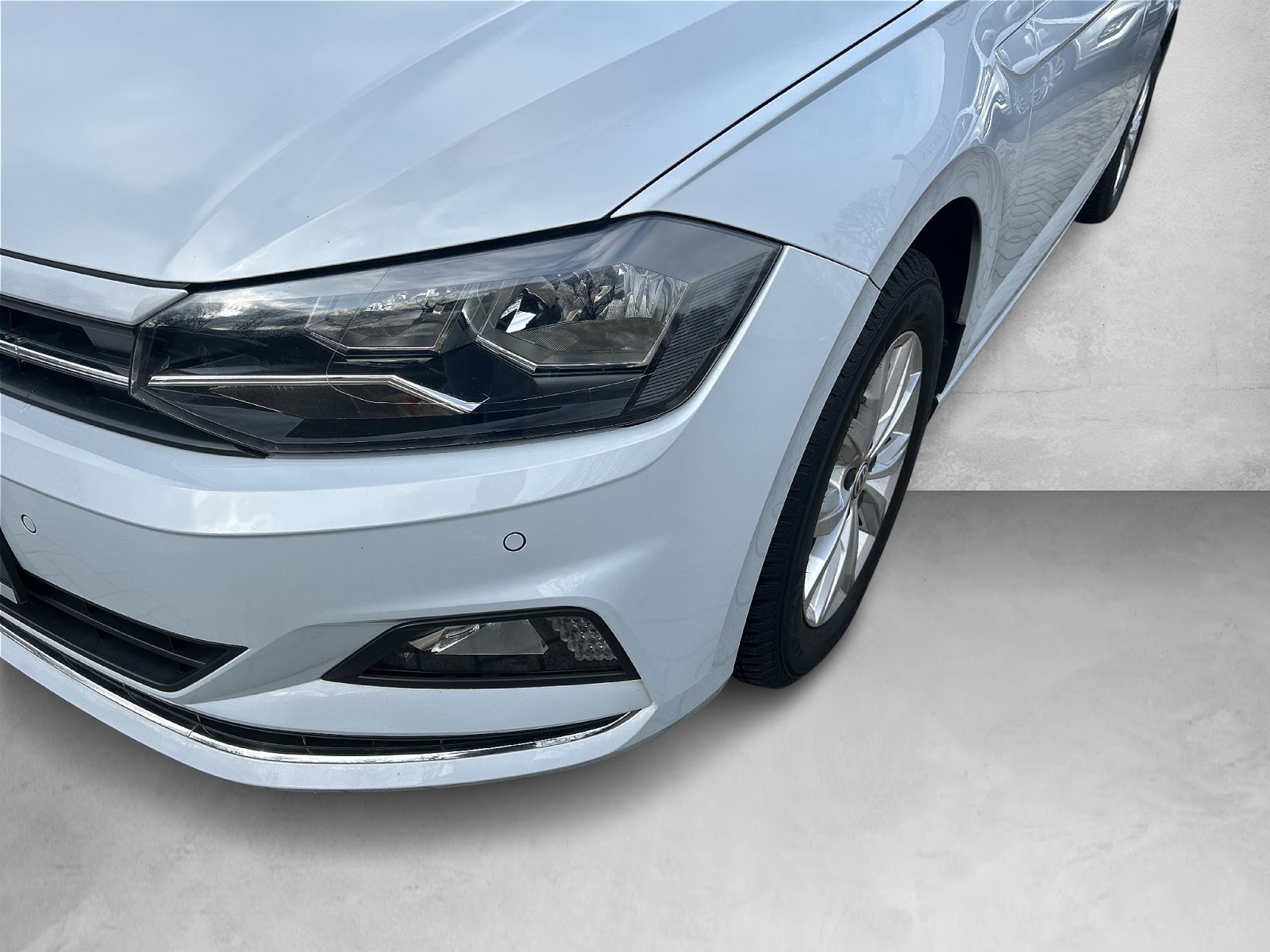 VW Polo VI Highline+AHK+Allwetter+Sitzheizung — Miniatur 9