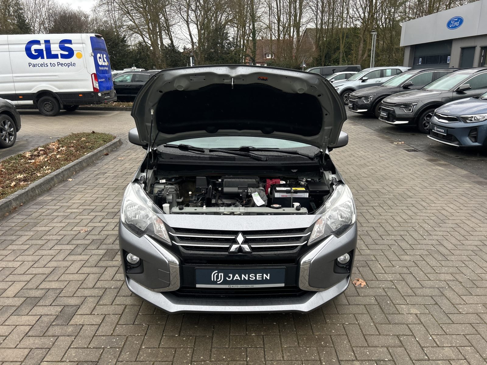 Mitsubishi Space Star SPIRIT+BT+Klimaanlage — Miniatur 16