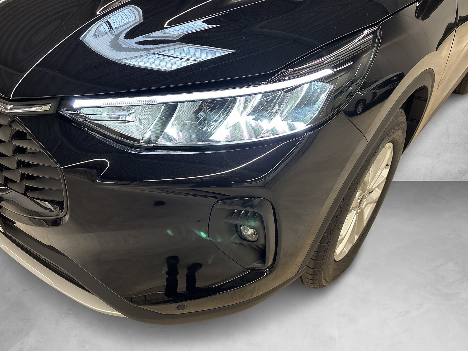 Ford Kuga Titanium 1.5 EcoBoost Automatik — Miniatur 9
