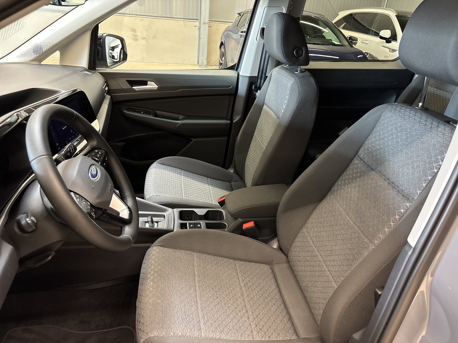 Ford Grand Tourneo Connect 2.0 EcoBlue Titanium Automatik 7-Sitze — Miniatur 11