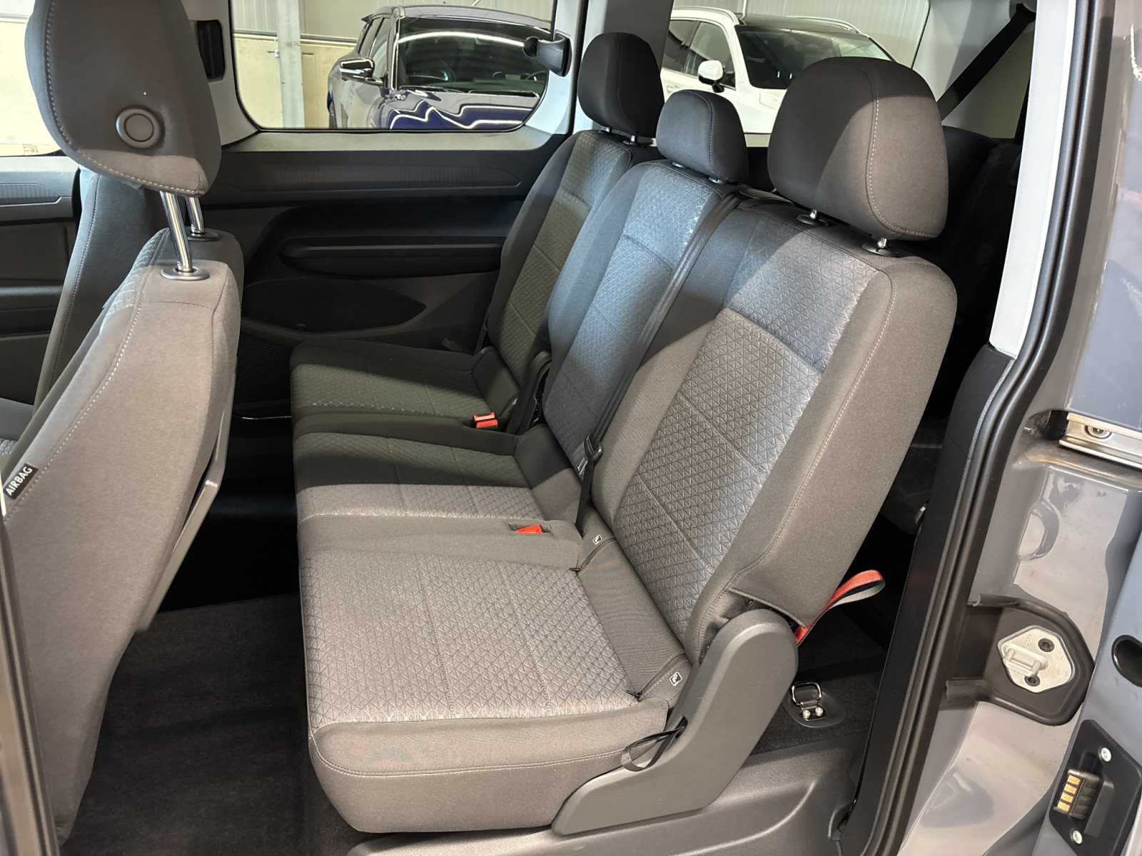 Ford Grand Tourneo Connect 2.0 EcoBlue Titanium Automatik 7-Sitze — Miniatur 12