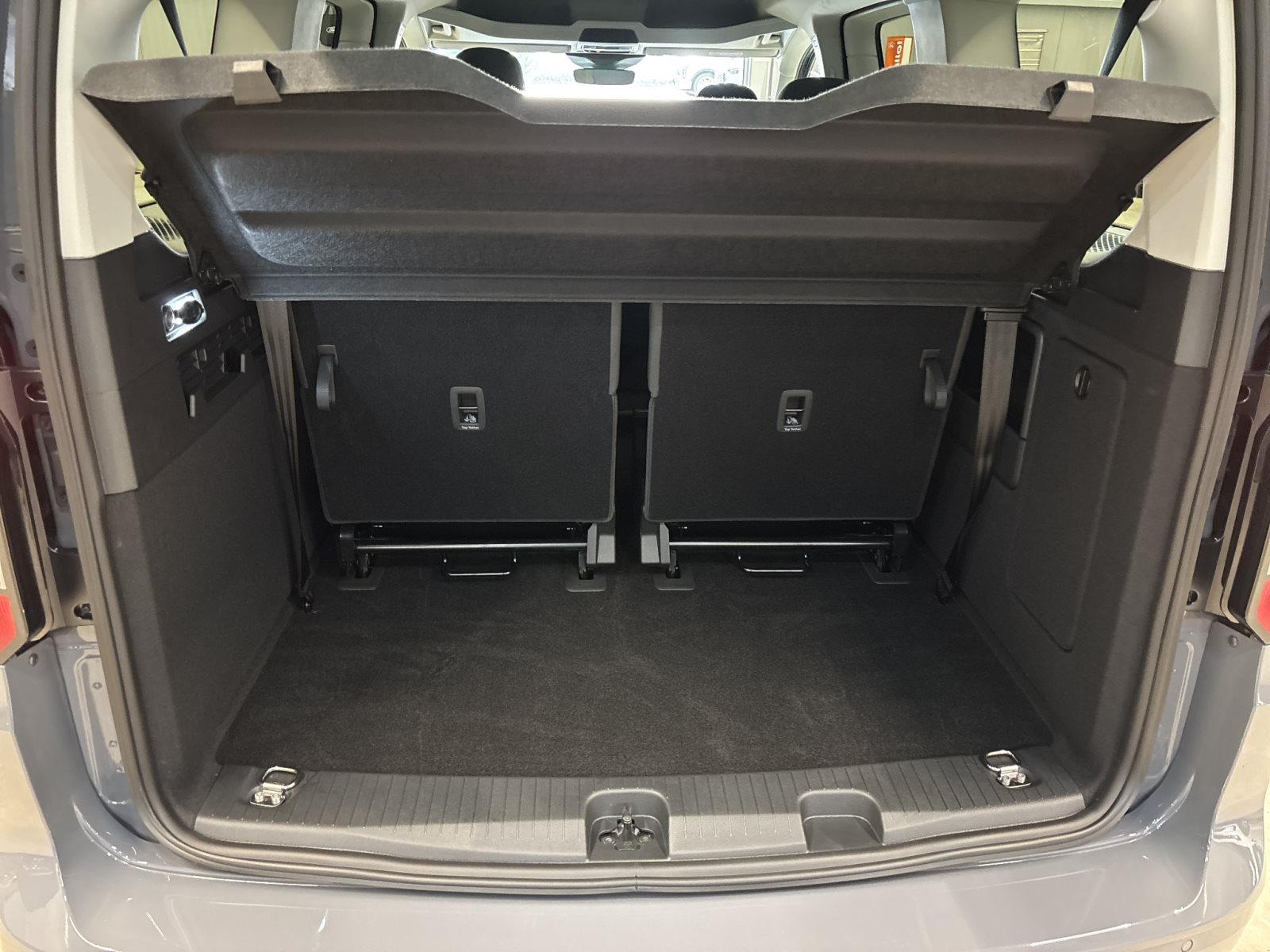 Ford Grand Tourneo Connect 2.0 EcoBlue Titanium Automatik 7-Sitze — Miniatur 21