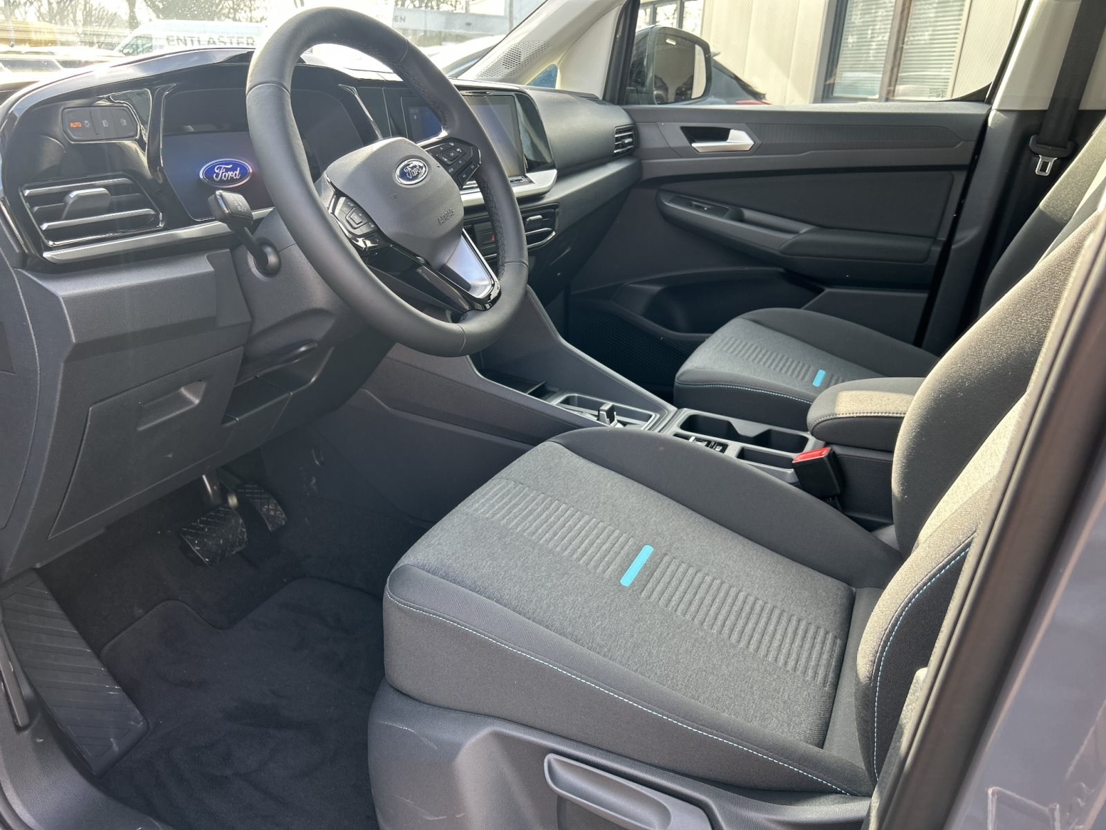 Ford Grand Tourneo Connect Active Automatik 7-Sitzer — Miniatur 19