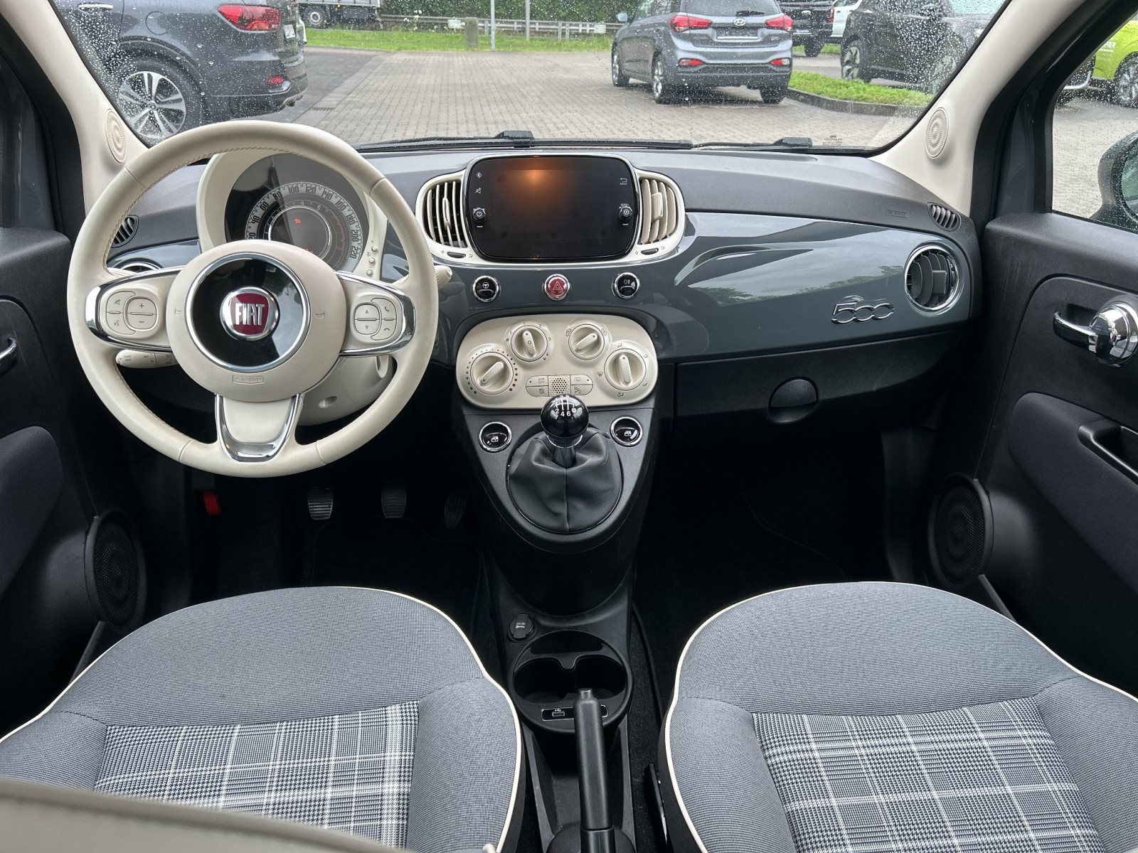 Fiat 500 Lounge Mild-Hybrid+Carplay+Klima+PDC — Miniatur 15