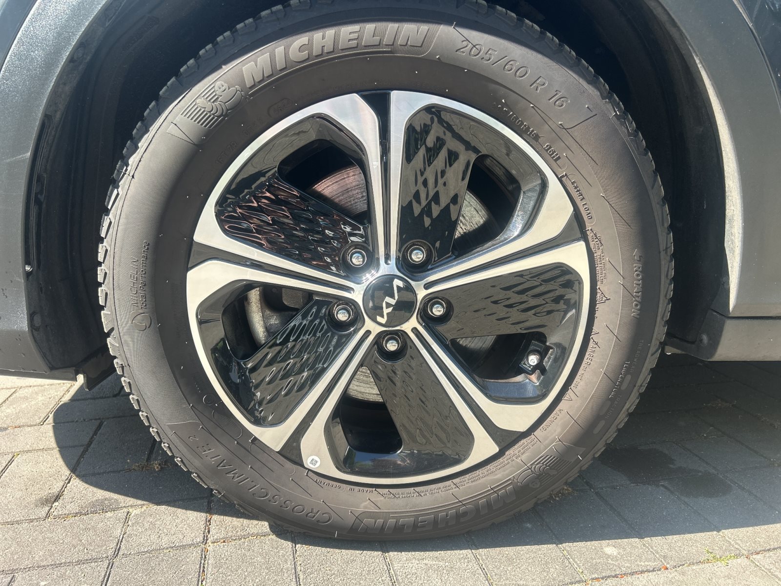 KIA XCeed Vision Plug-in Hybrid+NAVI+MS Reifen+LED — Miniatur 10