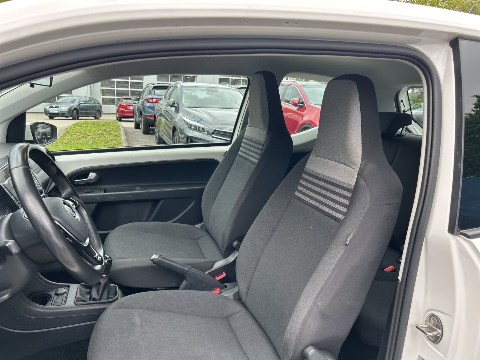 VW up! +Sitzheizung+Klima+Bluetooth — Miniatur 11