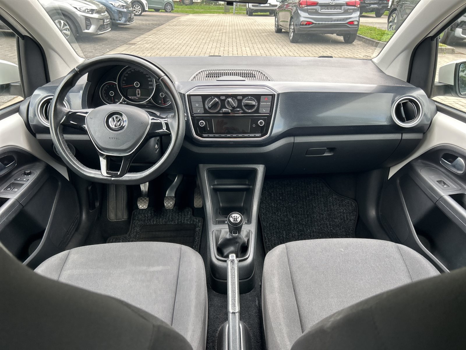 VW up! +Sitzheizung+Klima+Bluetooth — Miniatur 15