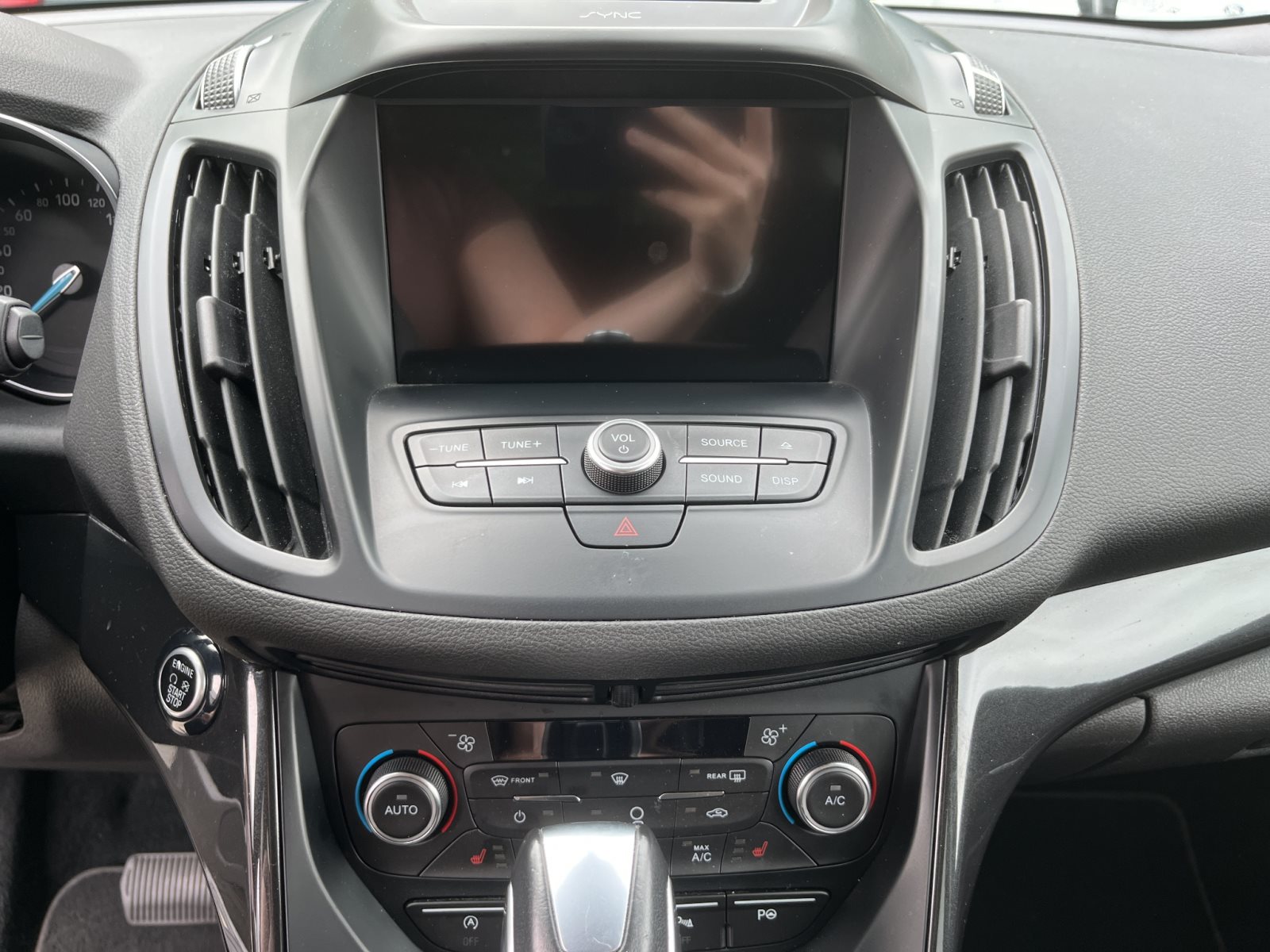 Ford Kuga Titanium 4x4 Automatik+NAVI+AHK — Miniatur 14